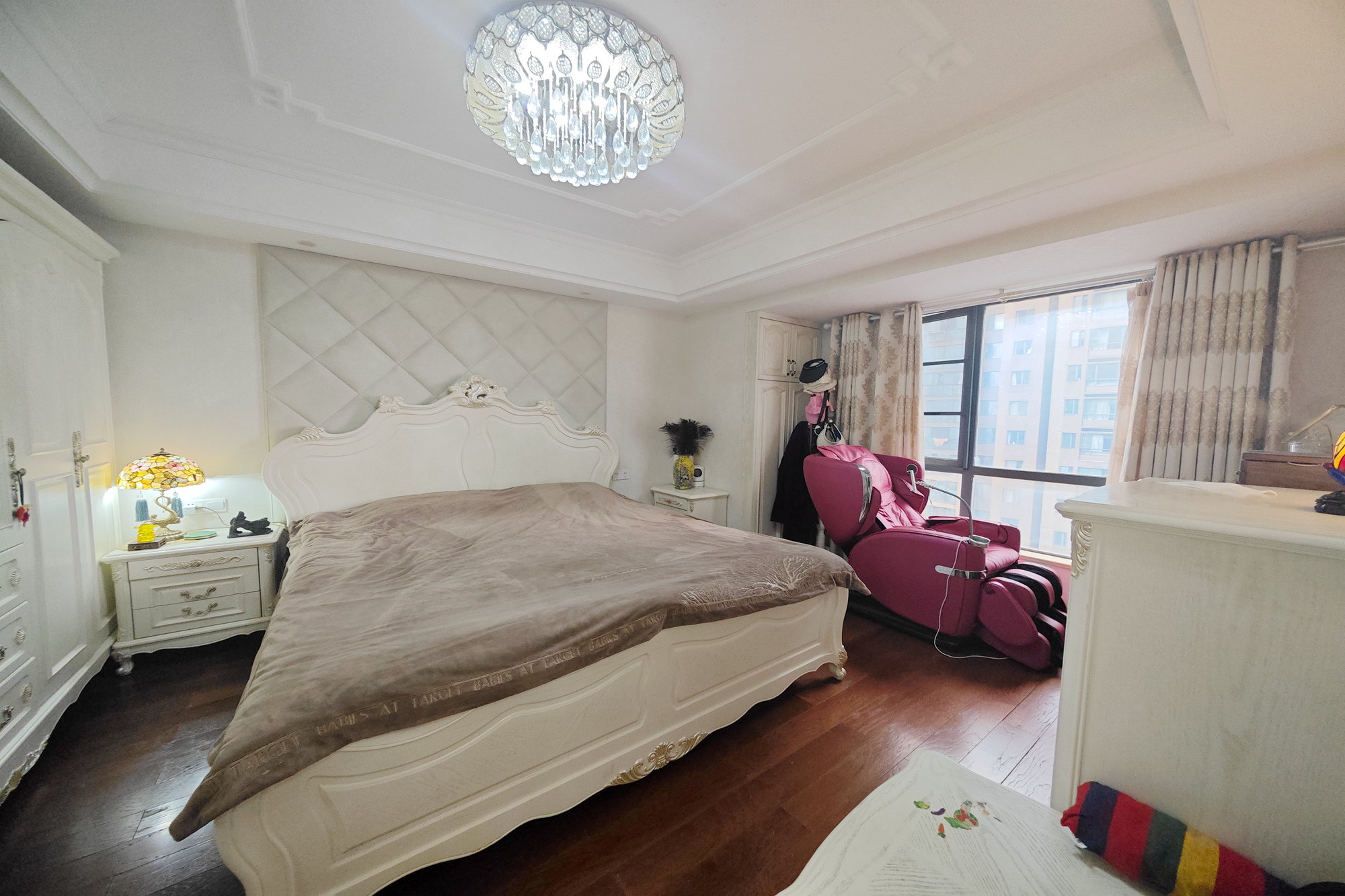 万博汇  4室2厅1卫    280.0万 万博汇  4室2厅1卫    280.0万卧室