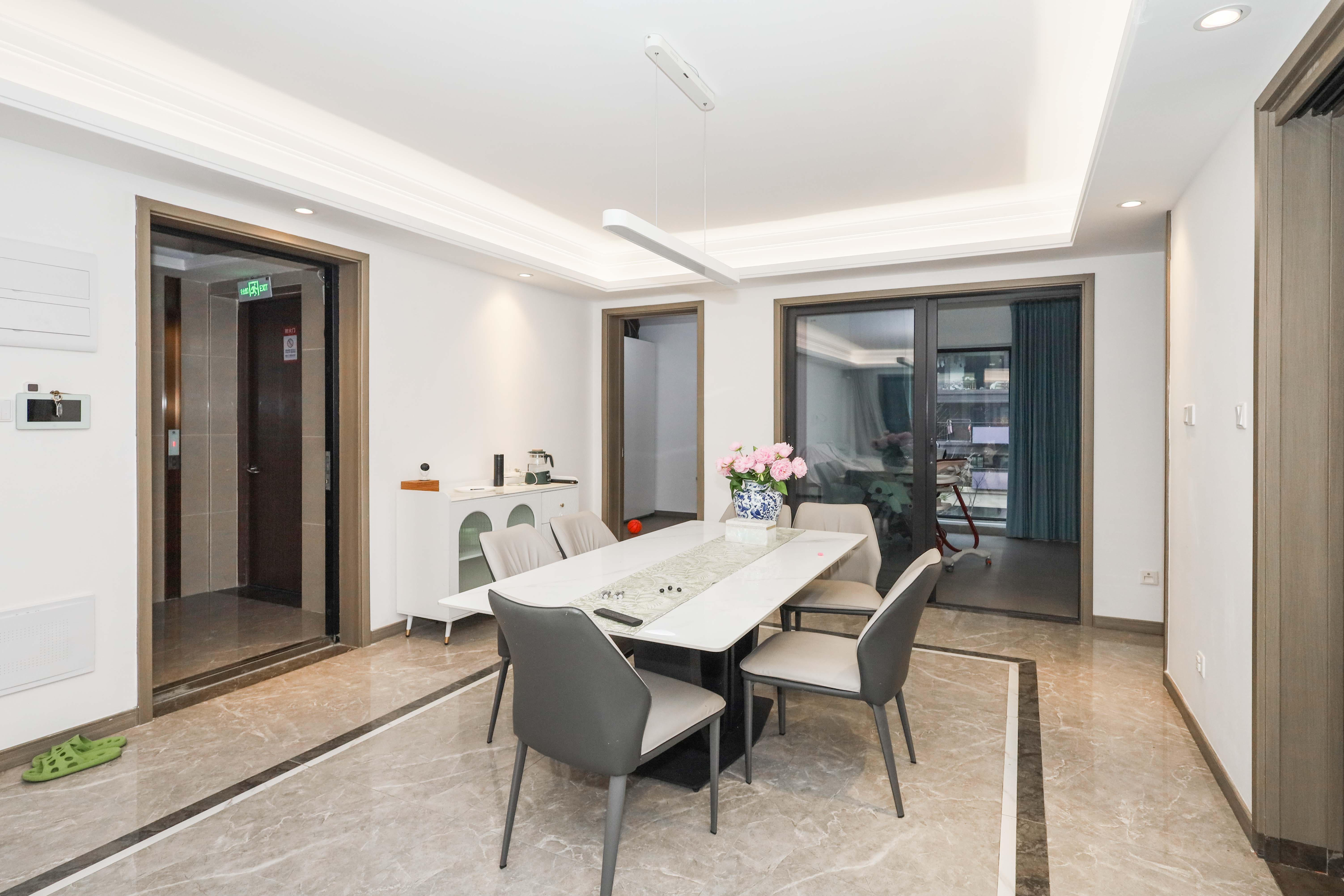 越秀亲爱里  5室2厅2卫    160.0万 越秀亲爱里  5室2厅2卫    160.0万其他