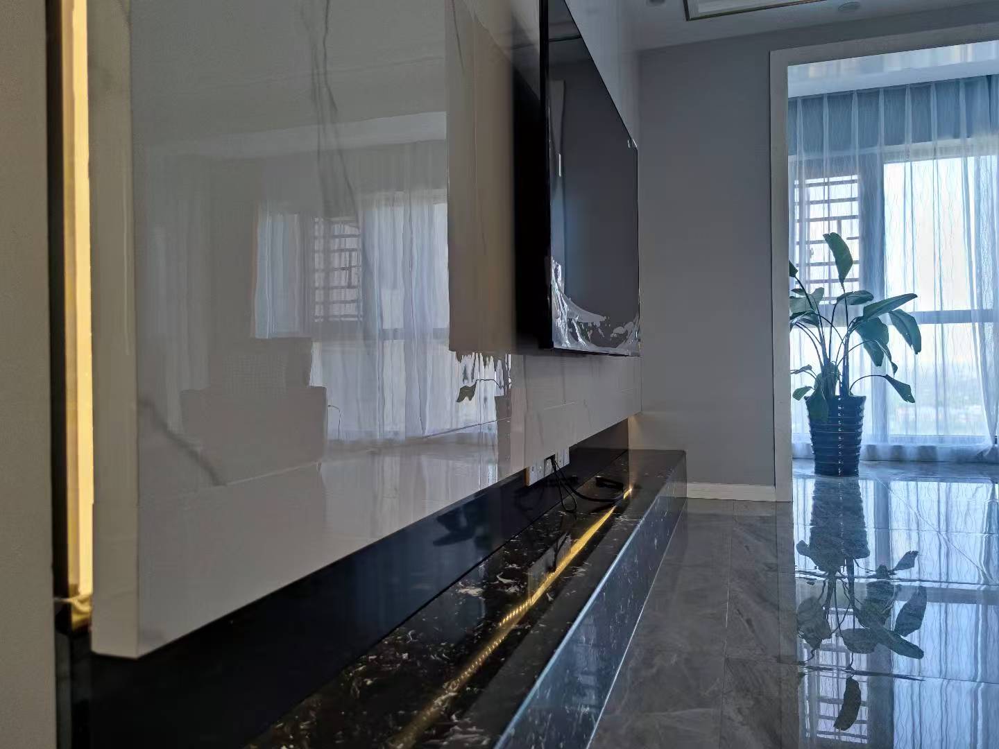 美的梧桐庄园 5室2厅2卫 3500.0元/月 美的梧桐庄园 5室2厅2卫 3500.0元/月室内图