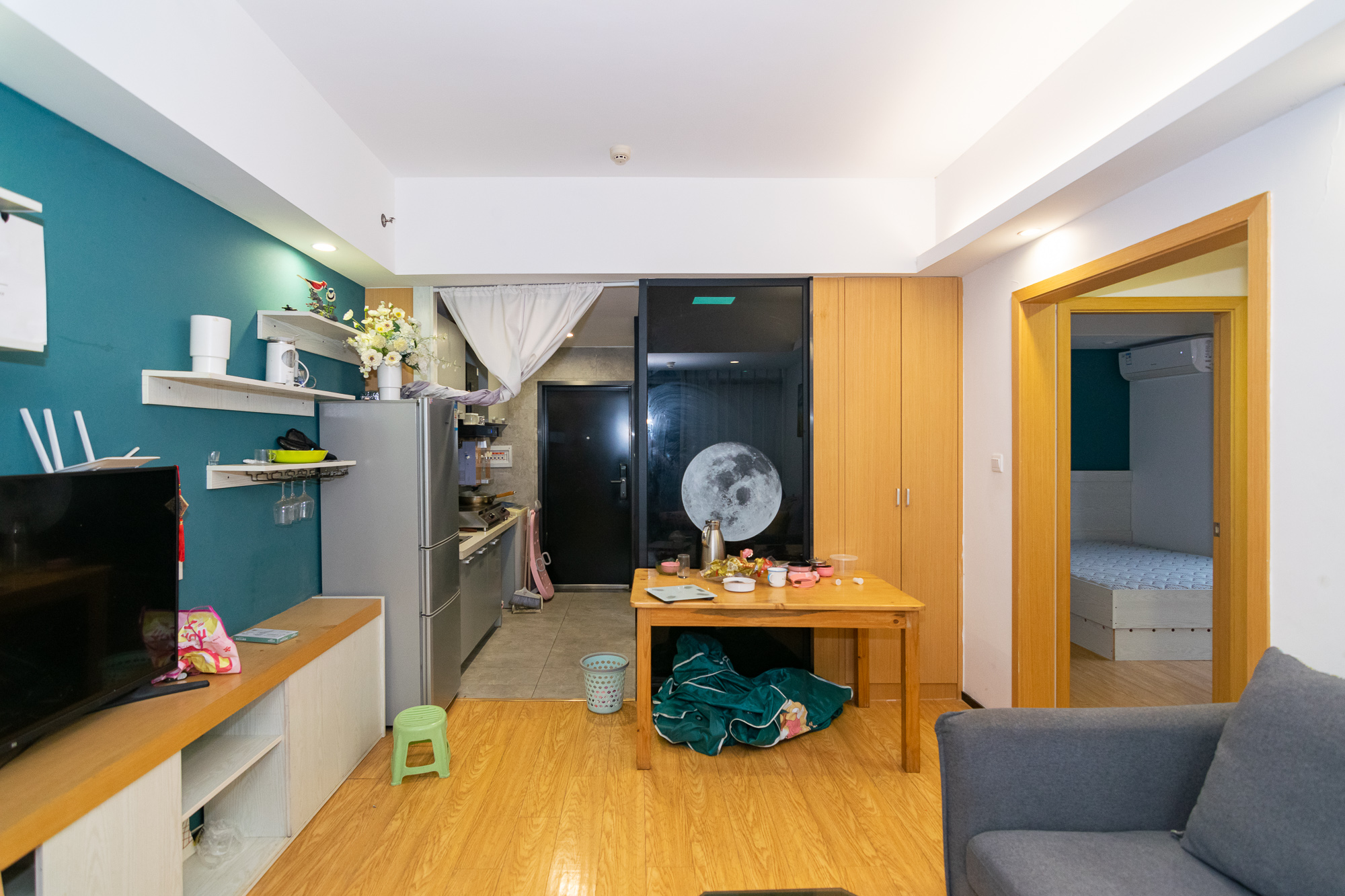 紫鑫御湖湾  1室1厅0卫    34.0万 紫鑫御湖湾  1室1厅0卫    34.0万客厅