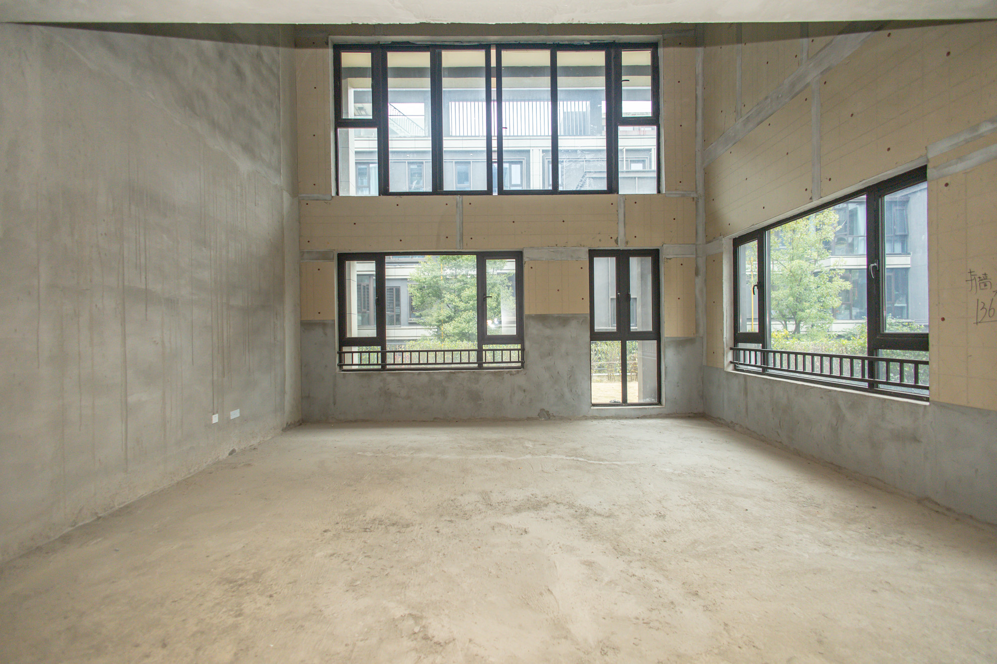 东原麓印长江C区  4室2厅2卫   520.00万
