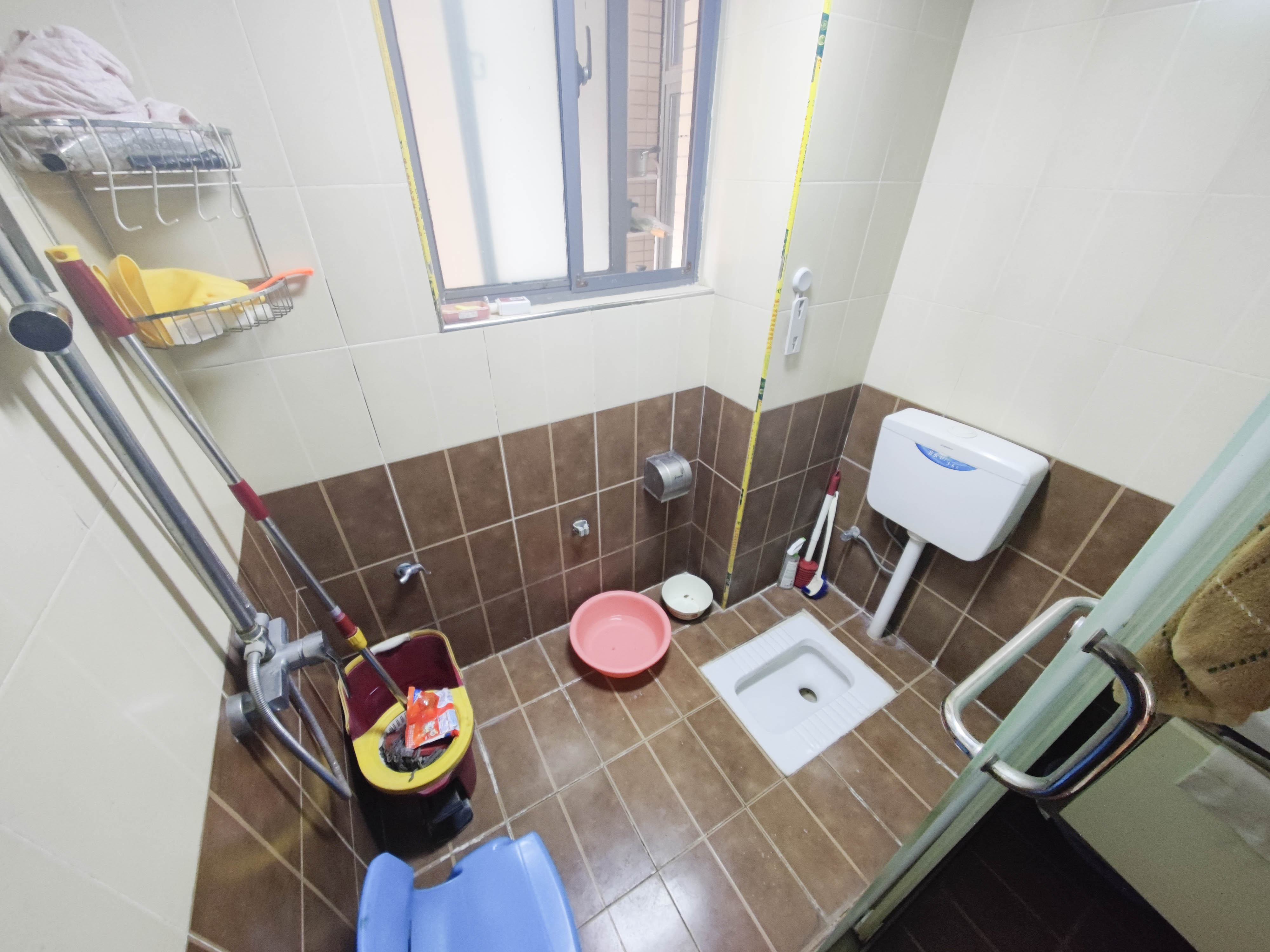 鑫天御景湾 2室2厅1卫 65.0万 鑫天御景湾 2室2厅1卫 65.0万卫生间