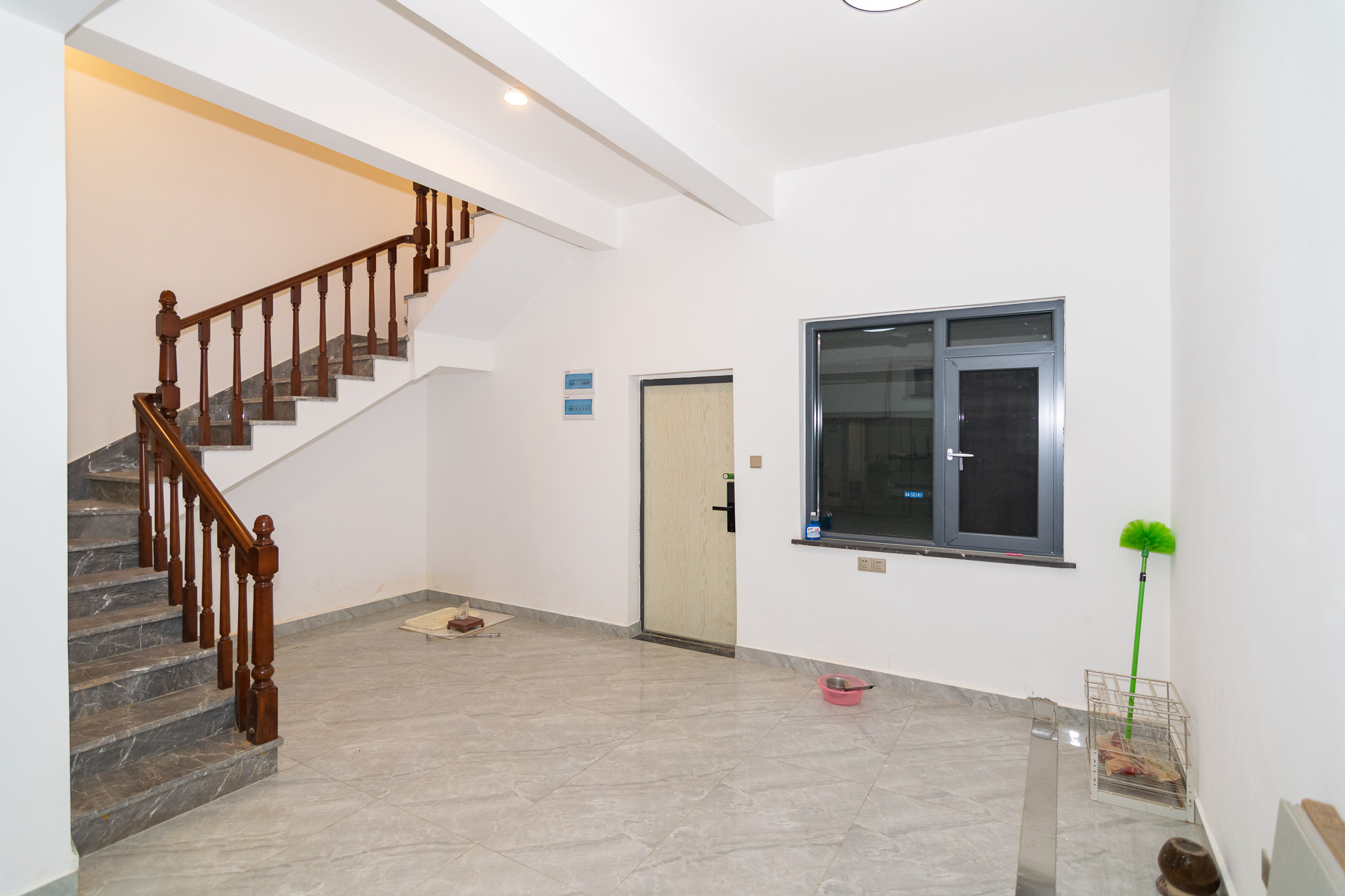 裕田奥莱小镇  4室3厅3卫    300.0万 裕田奥莱小镇  4室3厅3卫    300.0万其他