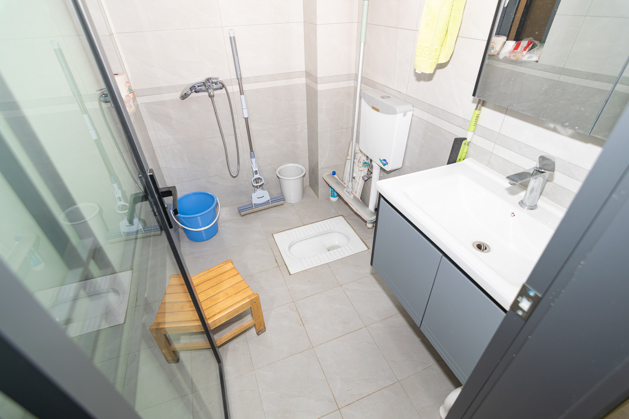 裕田奥莱小镇  4室3厅3卫    300.0万 裕田奥莱小镇  4室3厅3卫    300.0万卫生间