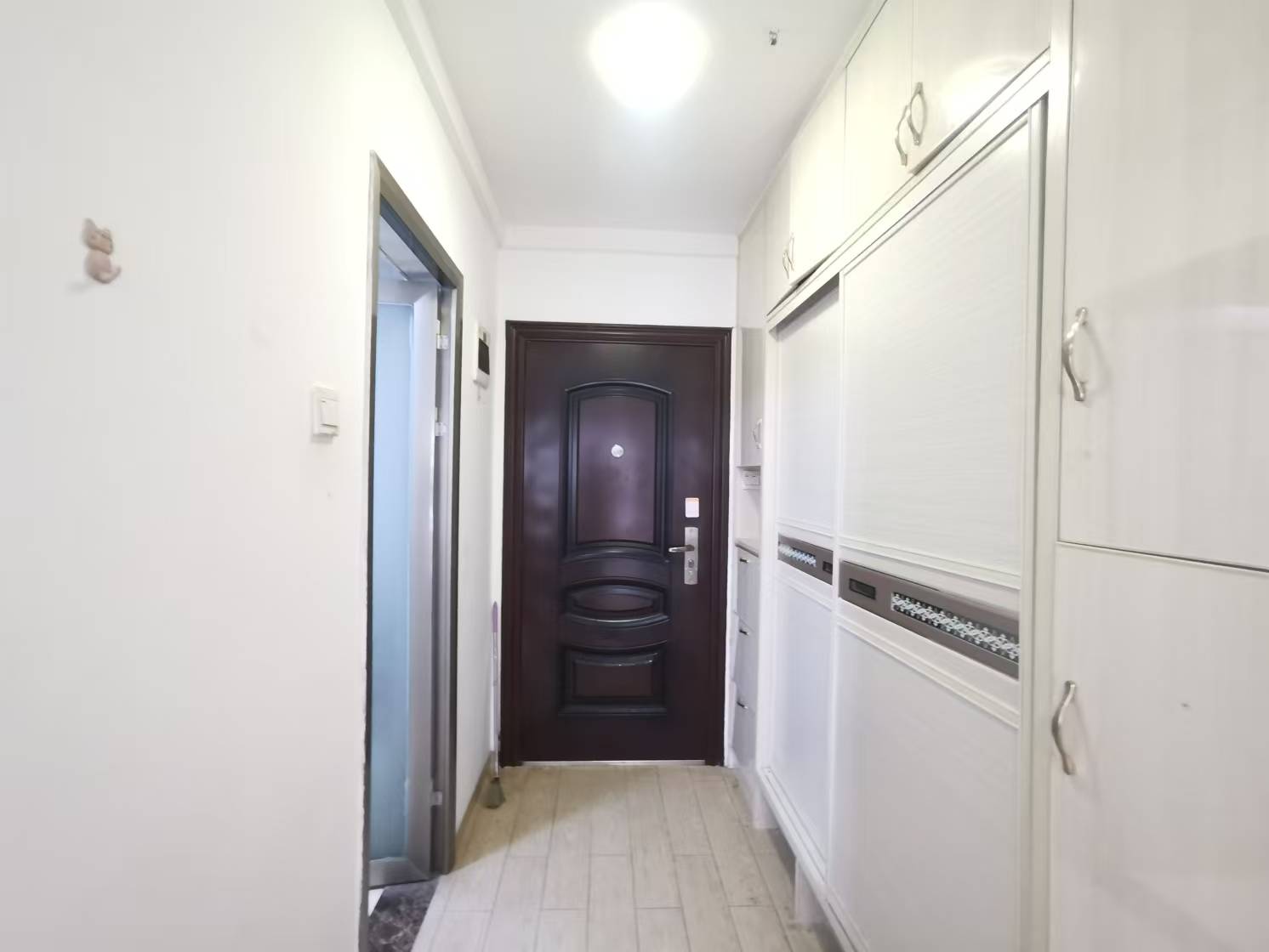 五矿紫湖香醍 1室1厅1卫 800.0元/月 五矿紫湖香醍 1室1厅1卫 800.0元/月室内图