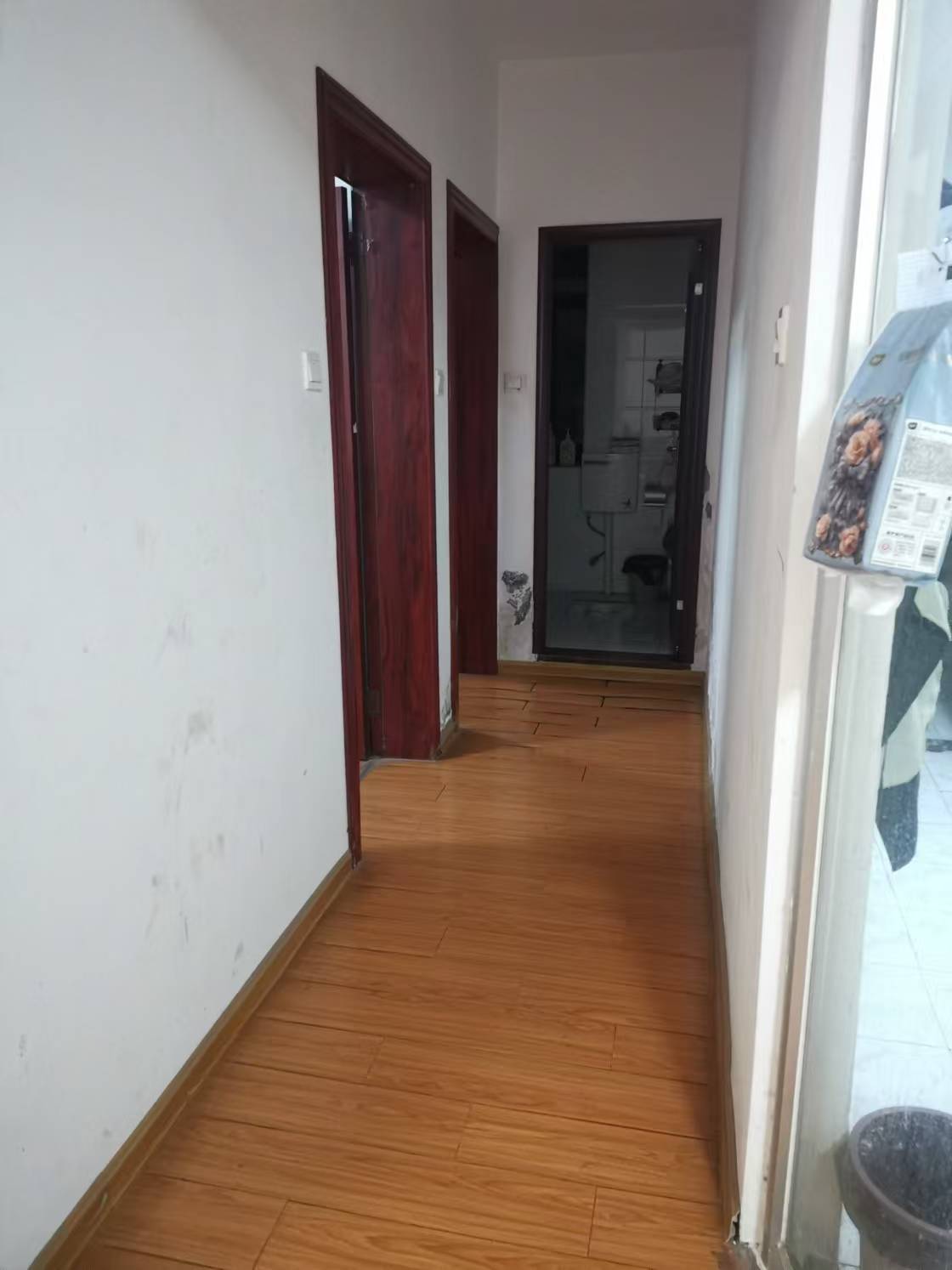 康桥长郡 1室1厅1卫 800.0元/月 康桥长郡 1室1厅1卫 800.0元/月室内图