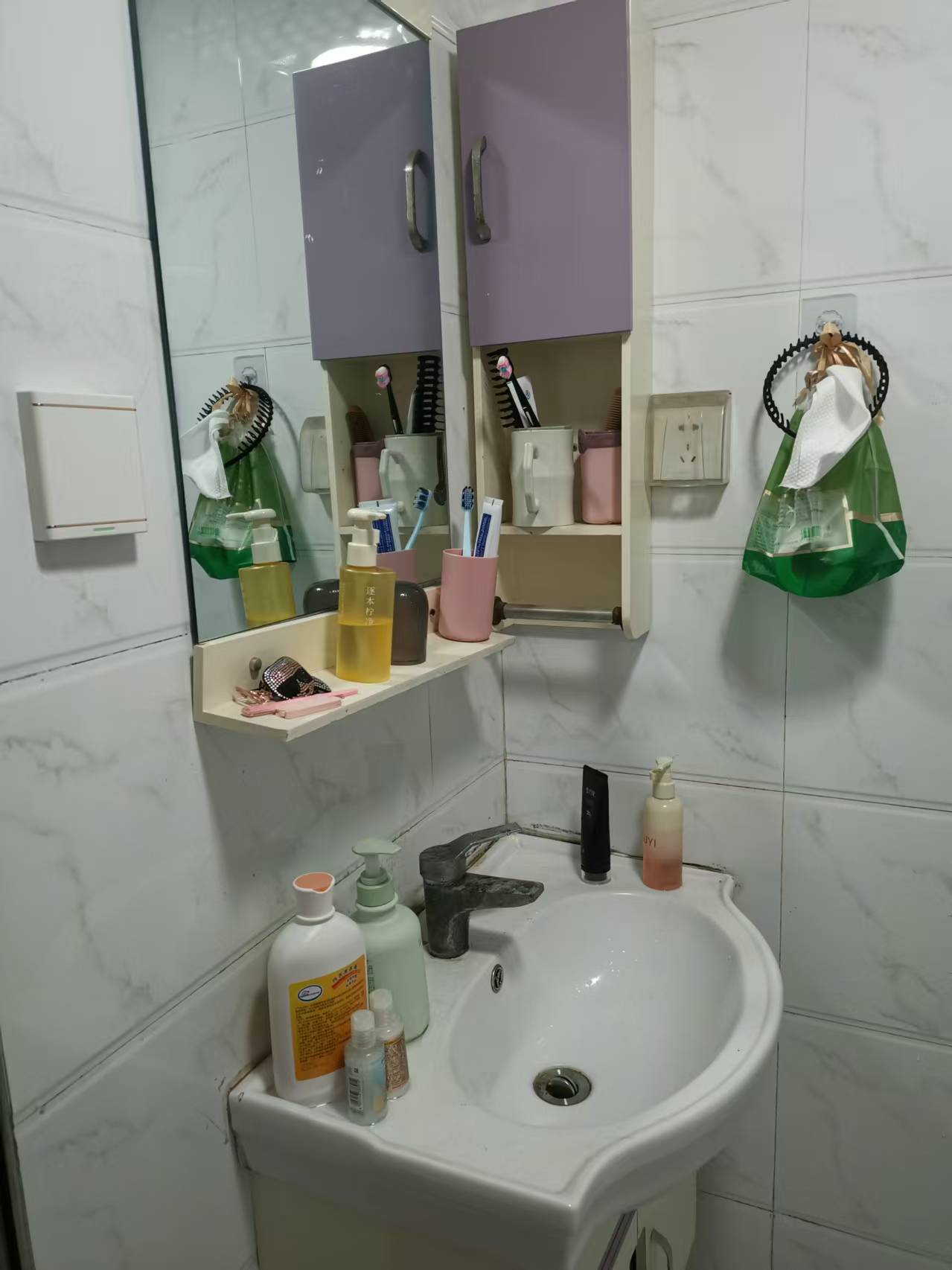 康桥长郡 1室1厅1卫 800.0元/月 康桥长郡 1室1厅1卫 800.0元/月室内图