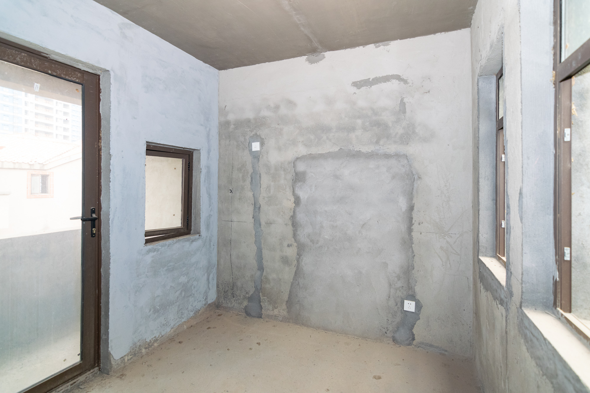 裕田奥莱小镇  7室1厅3卫    188.0万 裕田奥莱小镇  7室1厅3卫    188.0万卧室