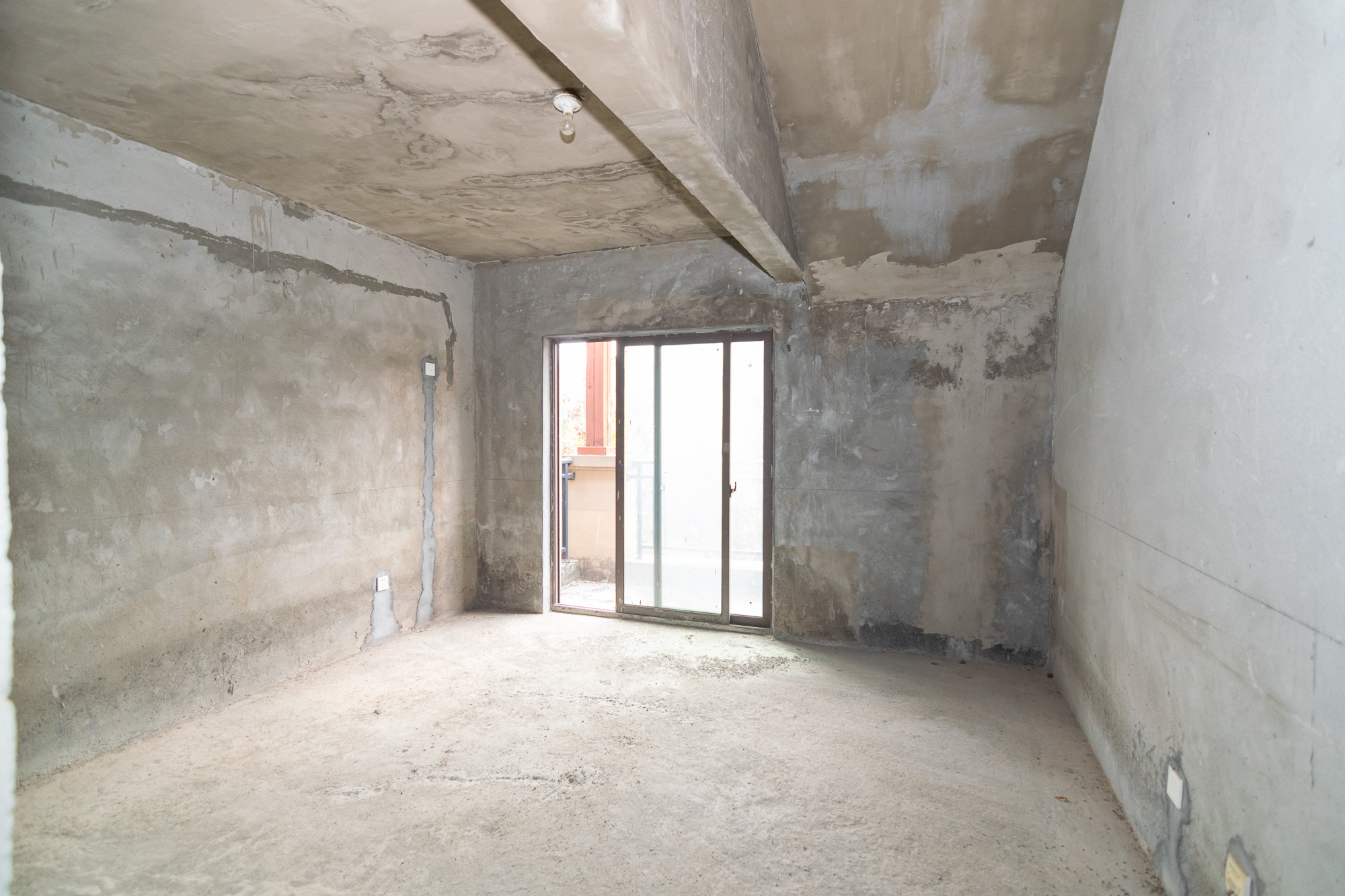 裕田奥莱小镇  7室1厅3卫    188.0万 裕田奥莱小镇  7室1厅3卫    188.0万卧室