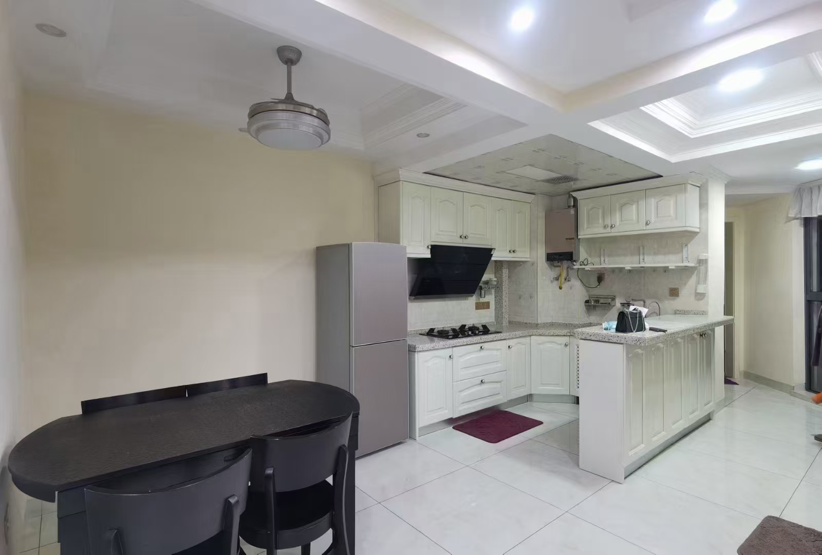 美的城四期 3室2厅1卫 1800.0元/月 美的城四期 3室2厅1卫 1800.0元/月室内图