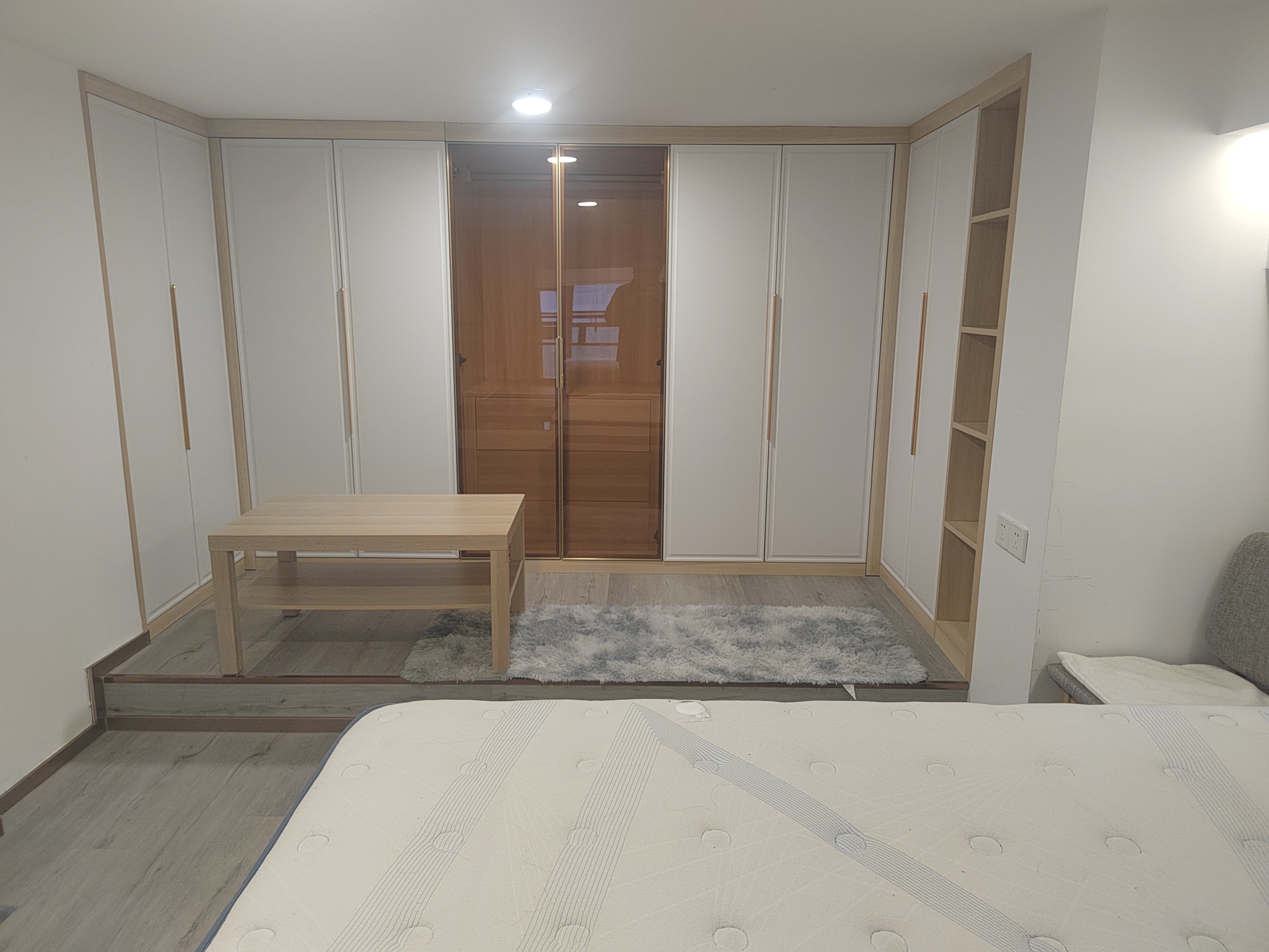 圆泰长沙印  2室1厅1卫    3000.0元/月 圆泰长沙印  2室1厅1卫    3000.0元/月室内图