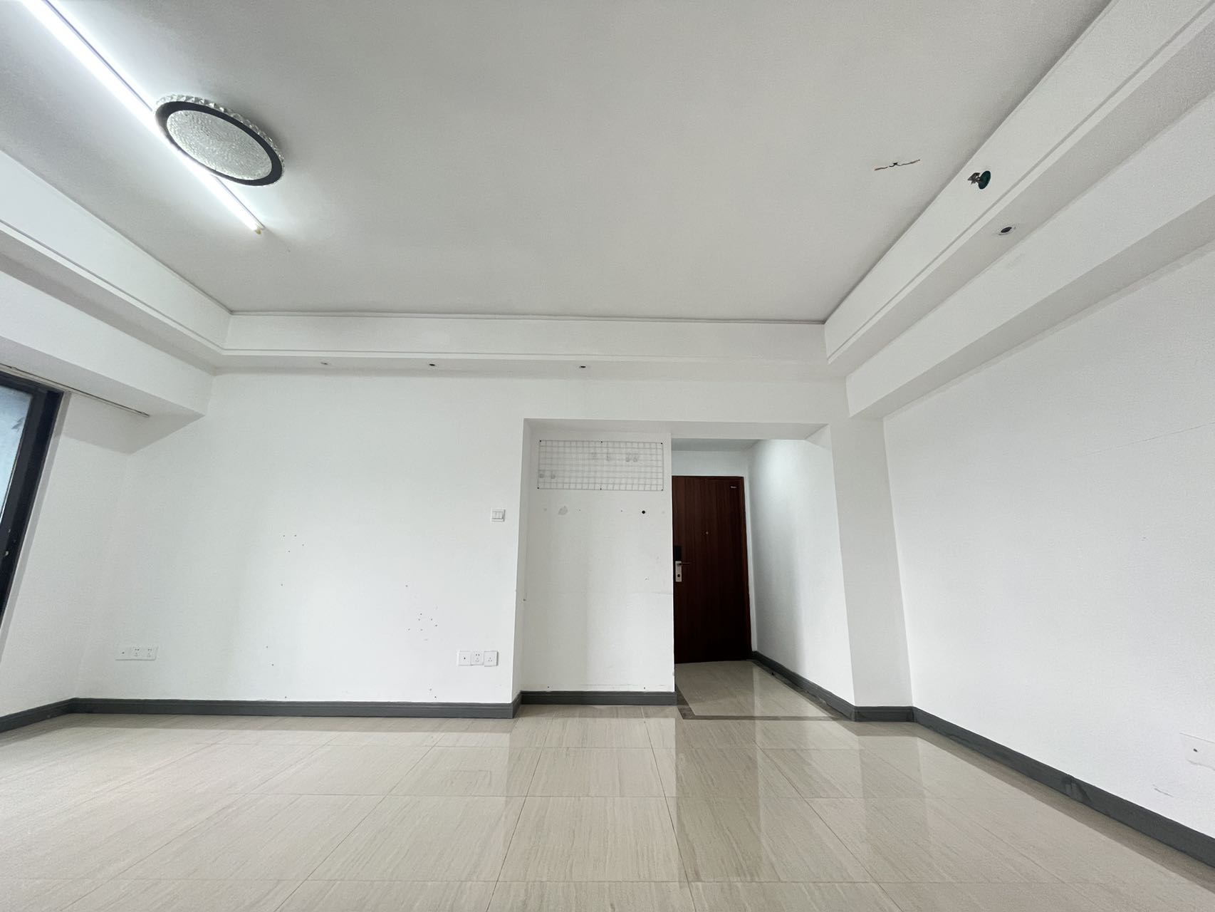 望海国际广场 1室1厅1卫 2200.0元/月 望海国际广场 1室1厅1卫 2200.0元/月室内图