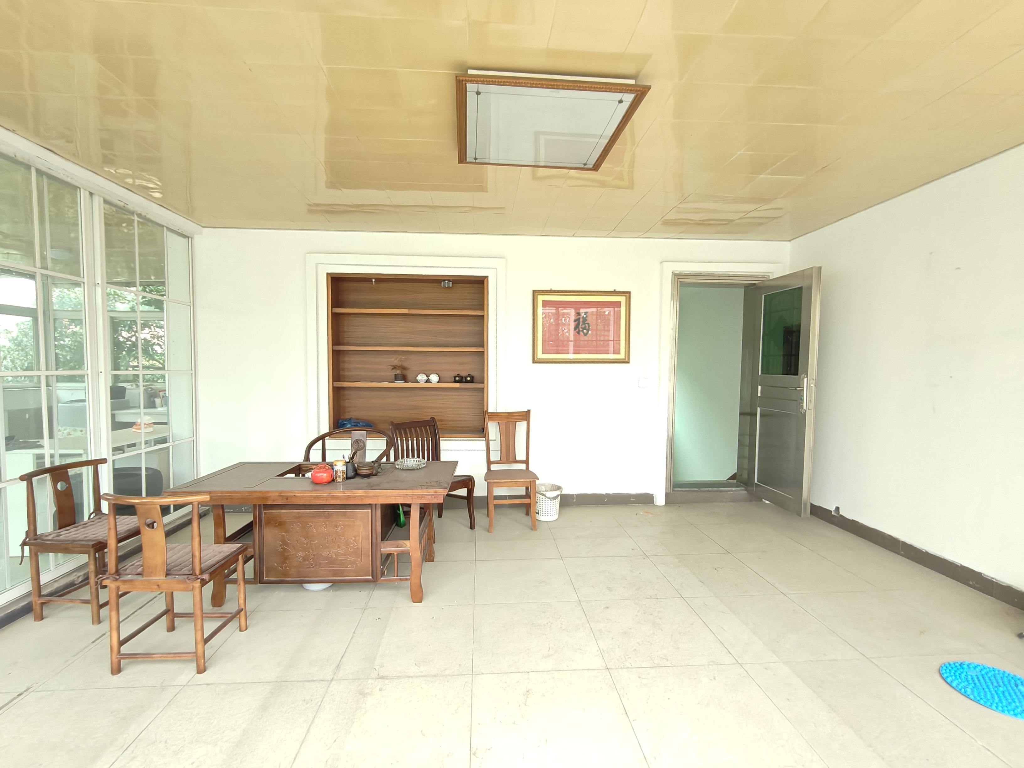 珠江花园  6室2厅3卫    284.0万 珠江花园  6室2厅3卫    284.0万室内图