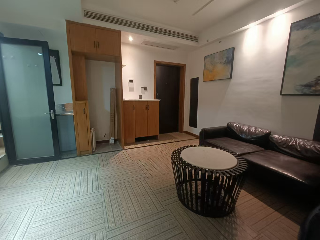 欧亚达国际广场 2室2厅1卫 2000.0元/月 欧亚达国际广场 2室2厅1卫 2000.0元/月室内图