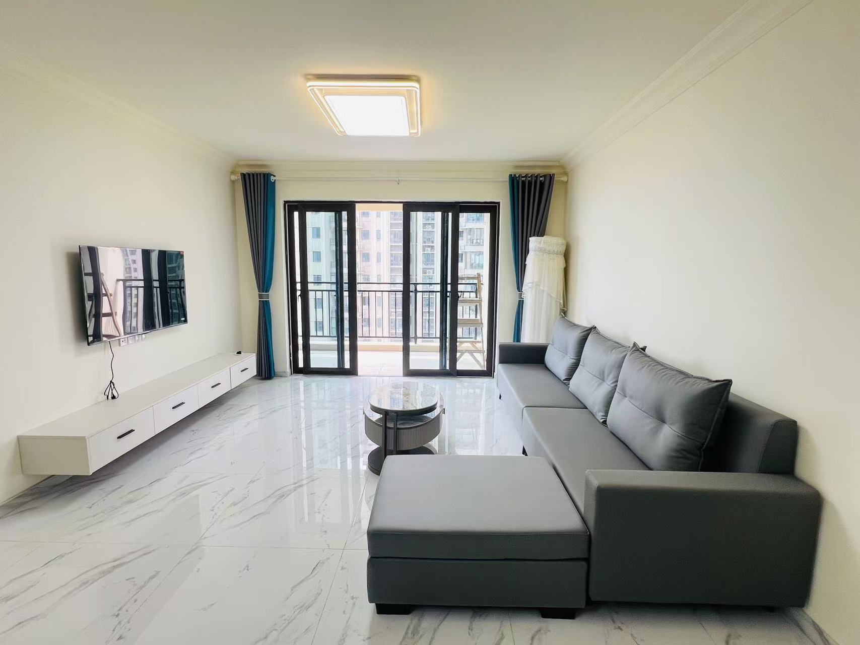 碧桂园壹中心 3室2厅2卫 2400.0元/月 碧桂园壹中心 3室2厅2卫 2400.0元/月室内图