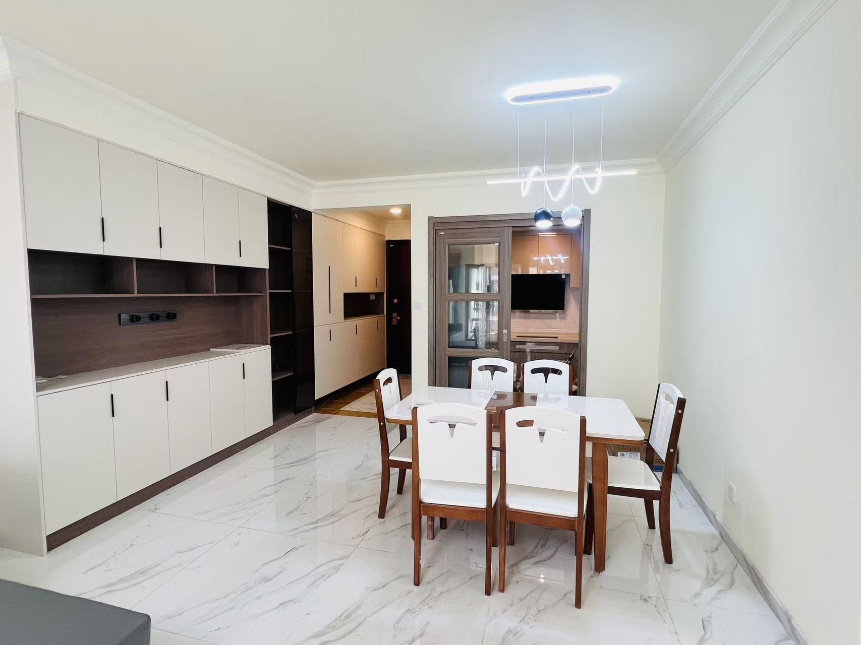 碧桂园壹中心 3室2厅2卫 2400.0元/月 碧桂园壹中心 3室2厅2卫 2400.0元/月室内图