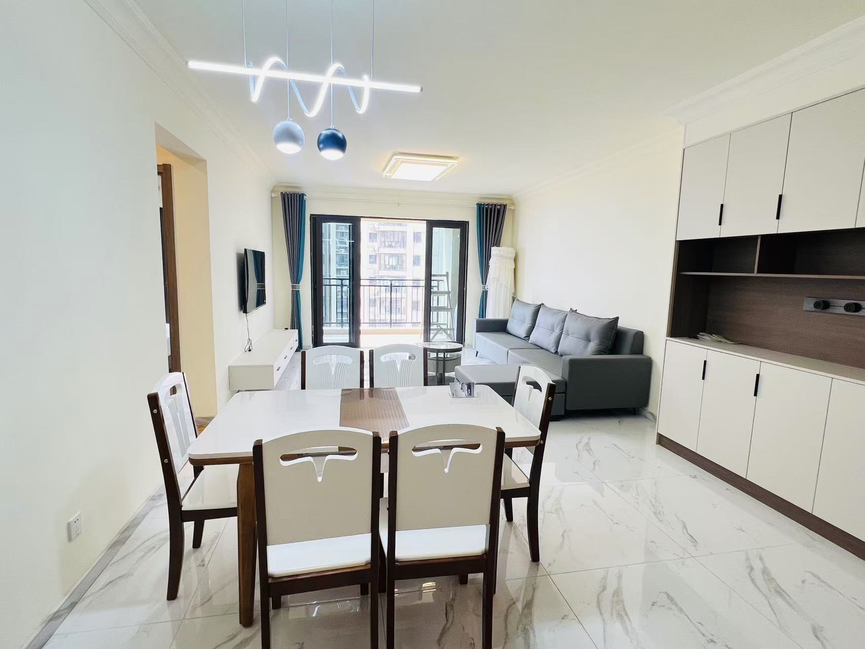 碧桂园壹中心 3室2厅2卫 2400.0元/月 碧桂园壹中心 3室2厅2卫 2400.0元/月室内图