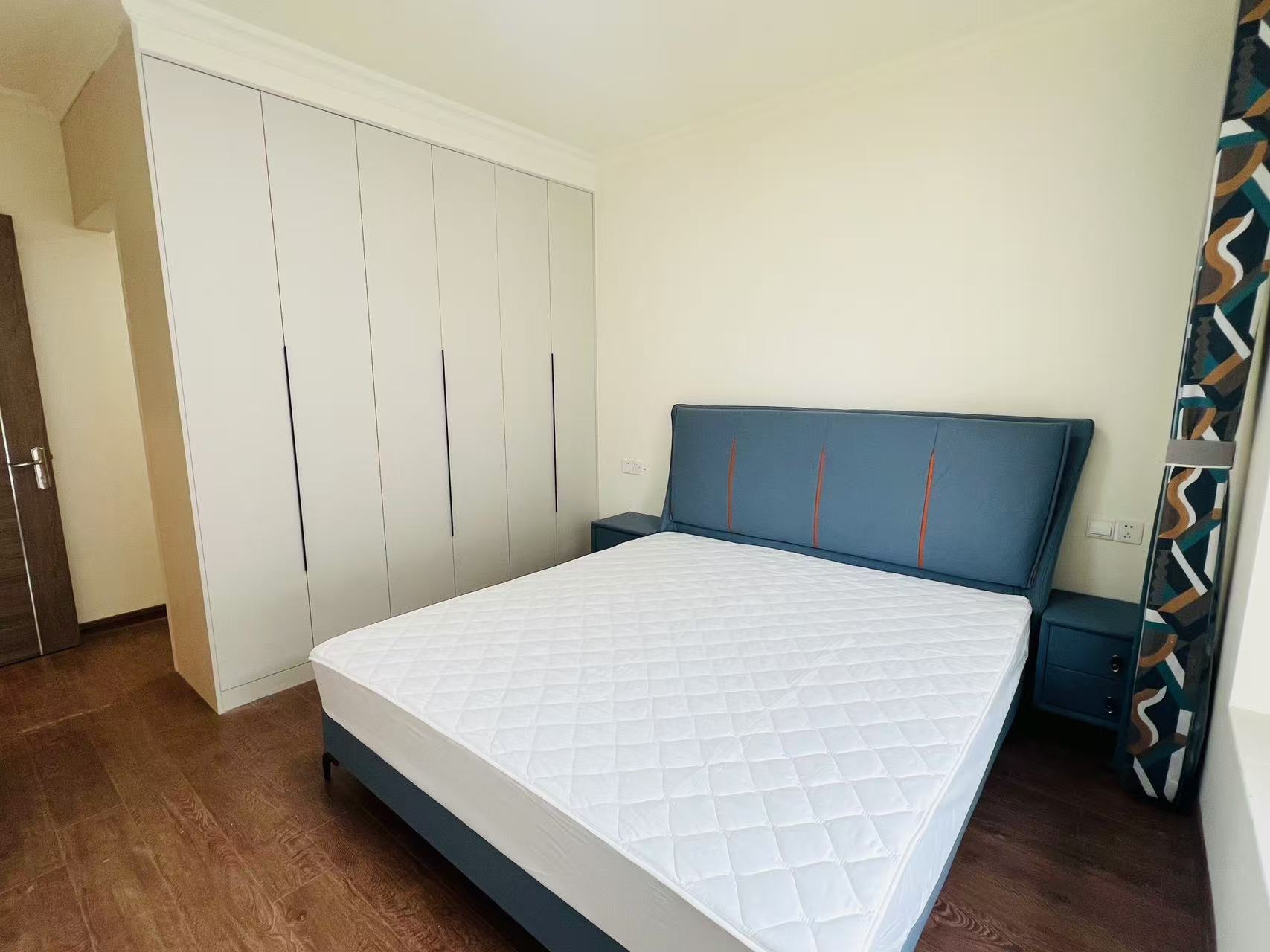 碧桂园壹中心 3室2厅2卫 2400.0元/月 碧桂园壹中心 3室2厅2卫 2400.0元/月室内图