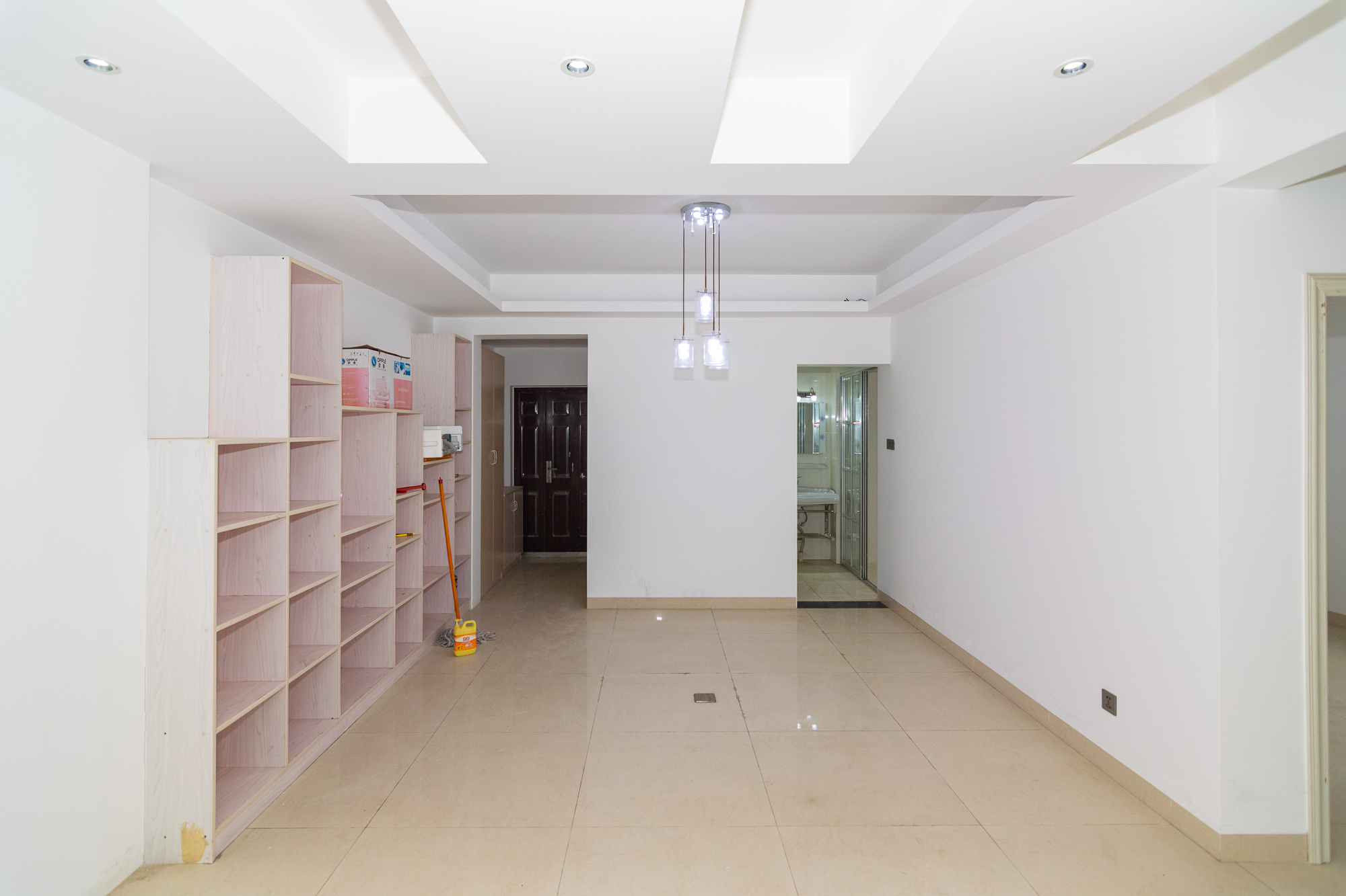 瑞凯景城苑(一、二期) 3室2厅2卫 53.0万 瑞凯景城苑(一、二期) 3室2厅2卫 53.0万客厅