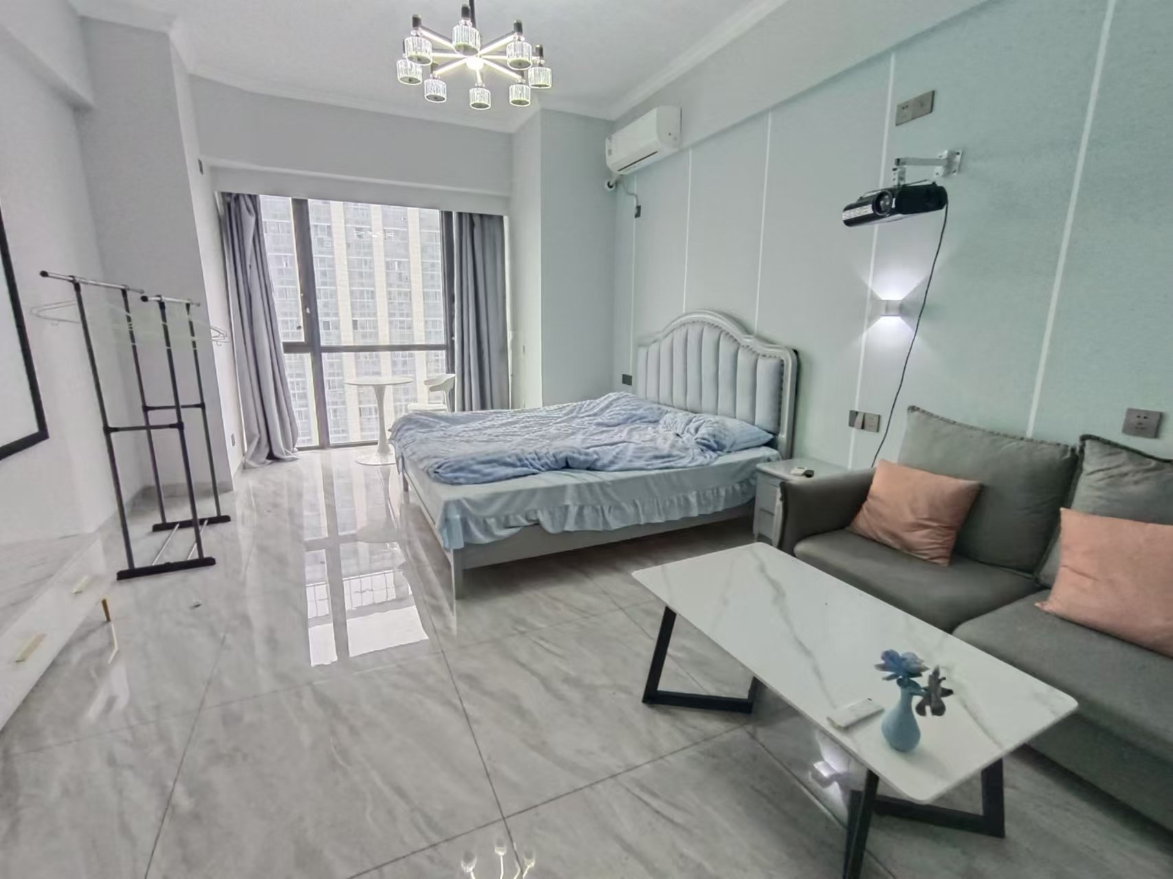 朗廷览江 1室1厅1卫 1400.0元/月 朗廷览江 1室1厅1卫 1400.0元/月室内图