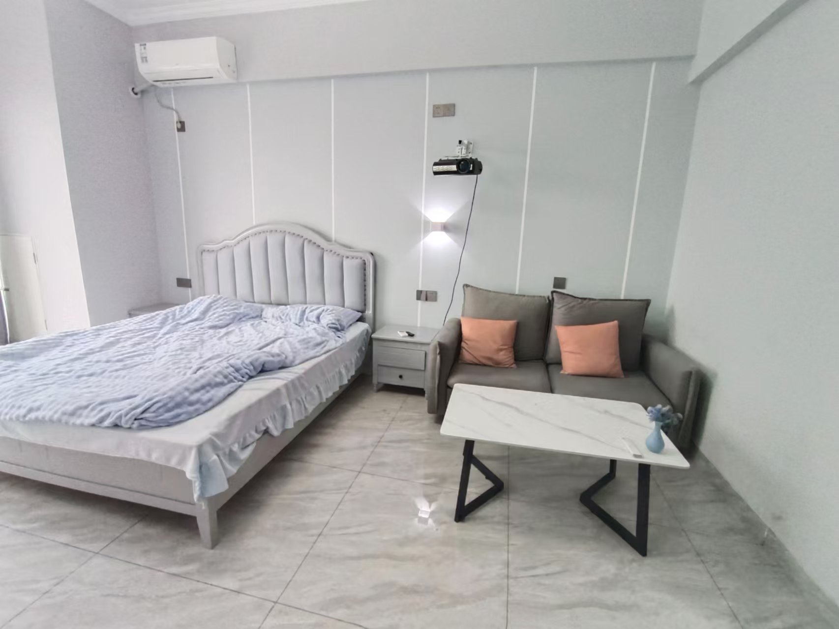 朗廷览江 1室1厅1卫 1400.0元/月 朗廷览江 1室1厅1卫 1400.0元/月室内图