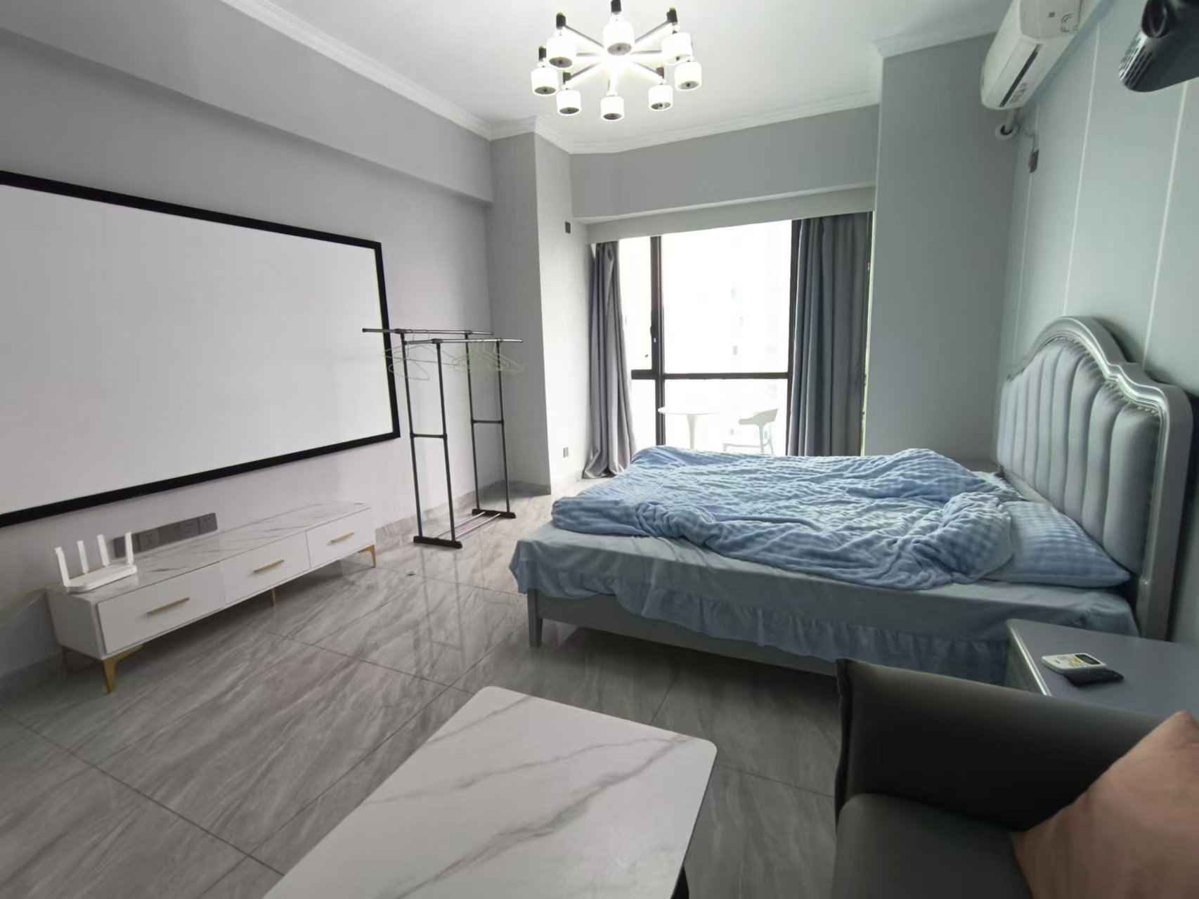 朗廷览江 1室1厅1卫 1400.0元/月 朗廷览江 1室1厅1卫 1400.0元/月室内图