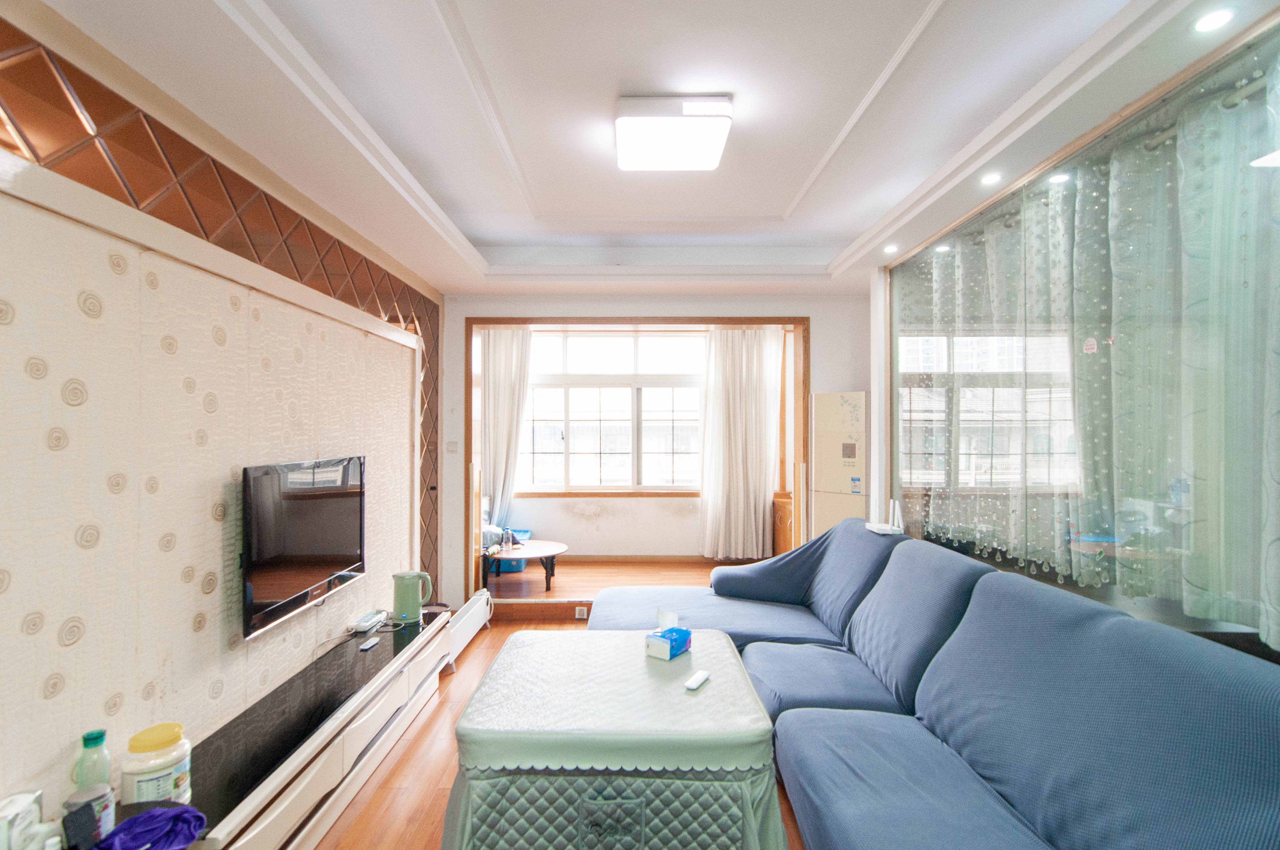 沁园春御院  3室2厅2卫    116.0万 沁园春御院  3室2厅2卫    116.0万