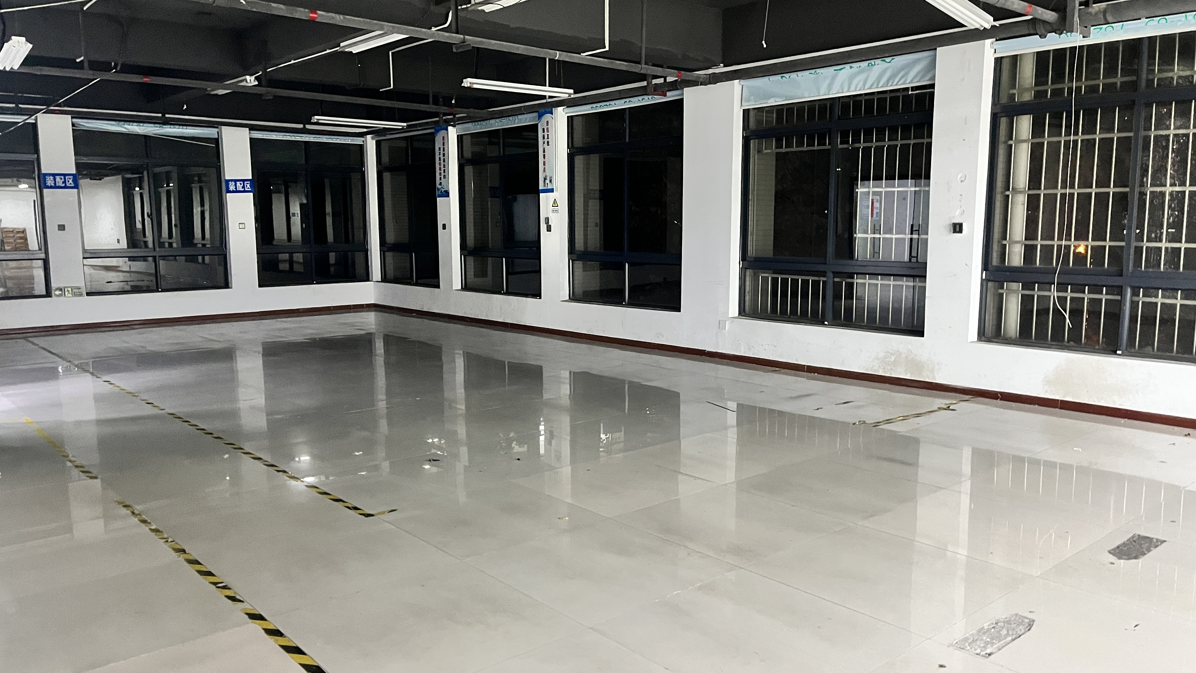 国际企业中心 1室1厅1卫 4500.0元/月 国际企业中心 1室1厅1卫 4500.0元/月室内图