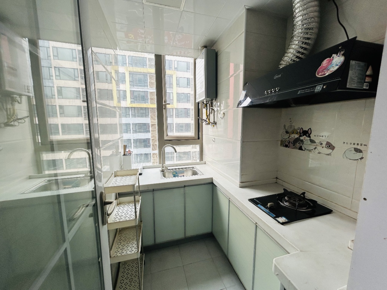 怡海星城 1室1厅1卫 950.0元/月 怡海星城 1室1厅1卫 950.0元/月室内图