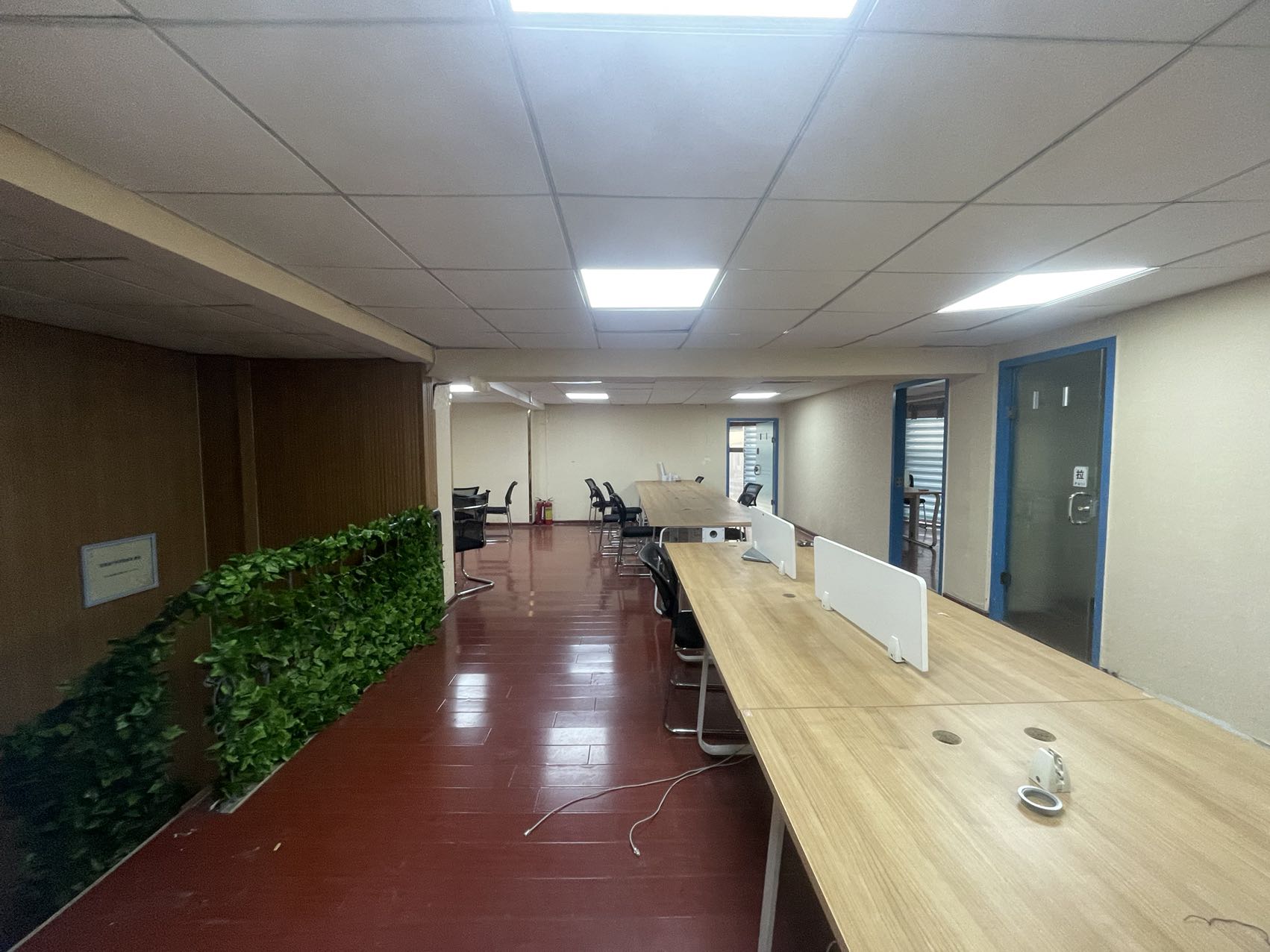 城市快线(新建大厦) 5室1厅1卫 10000.0元/月 城市快线(新建大厦) 5室1厅1卫 10000.0元/月室内图