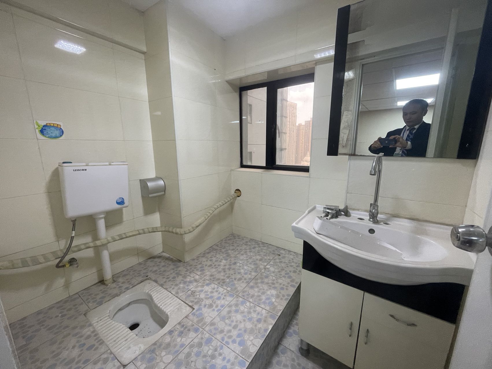 城市快线(新建大厦) 5室1厅1卫 10000.0元/月 城市快线(新建大厦) 5室1厅1卫 10000.0元/月室内图