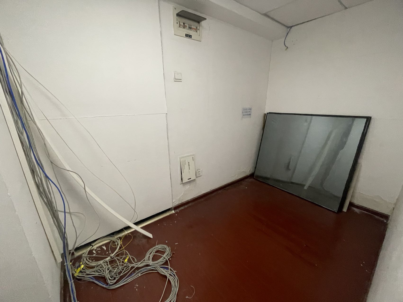 城市快线(新建大厦) 5室2厅1卫 10000.0元/月 城市快线(新建大厦) 5室2厅1卫 10000.0元/月室内图