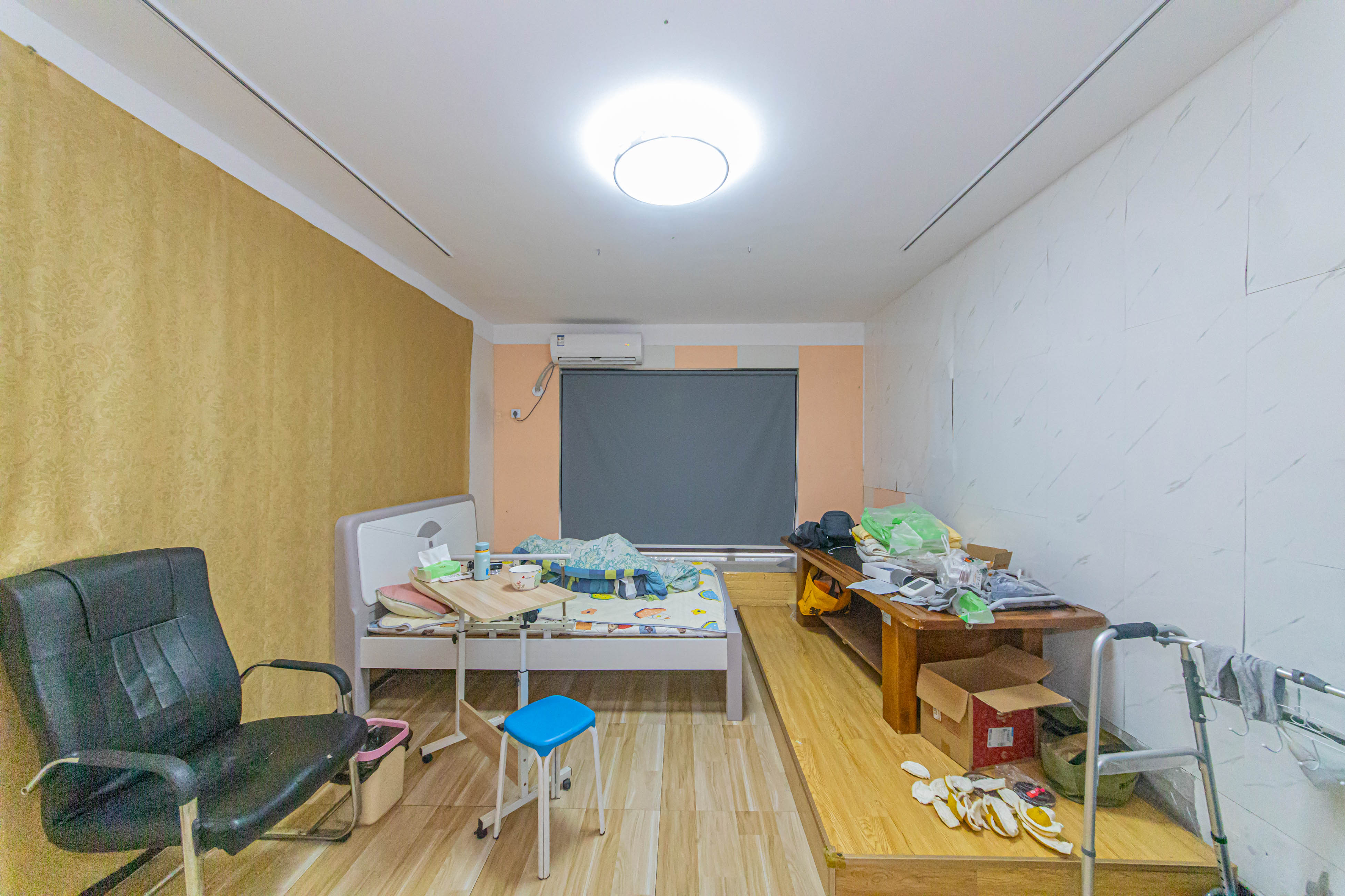 鑫远和城(一、二期) 4室2厅2卫 125.0万 鑫远和城(一、二期) 4室2厅2卫 125.0万卧室