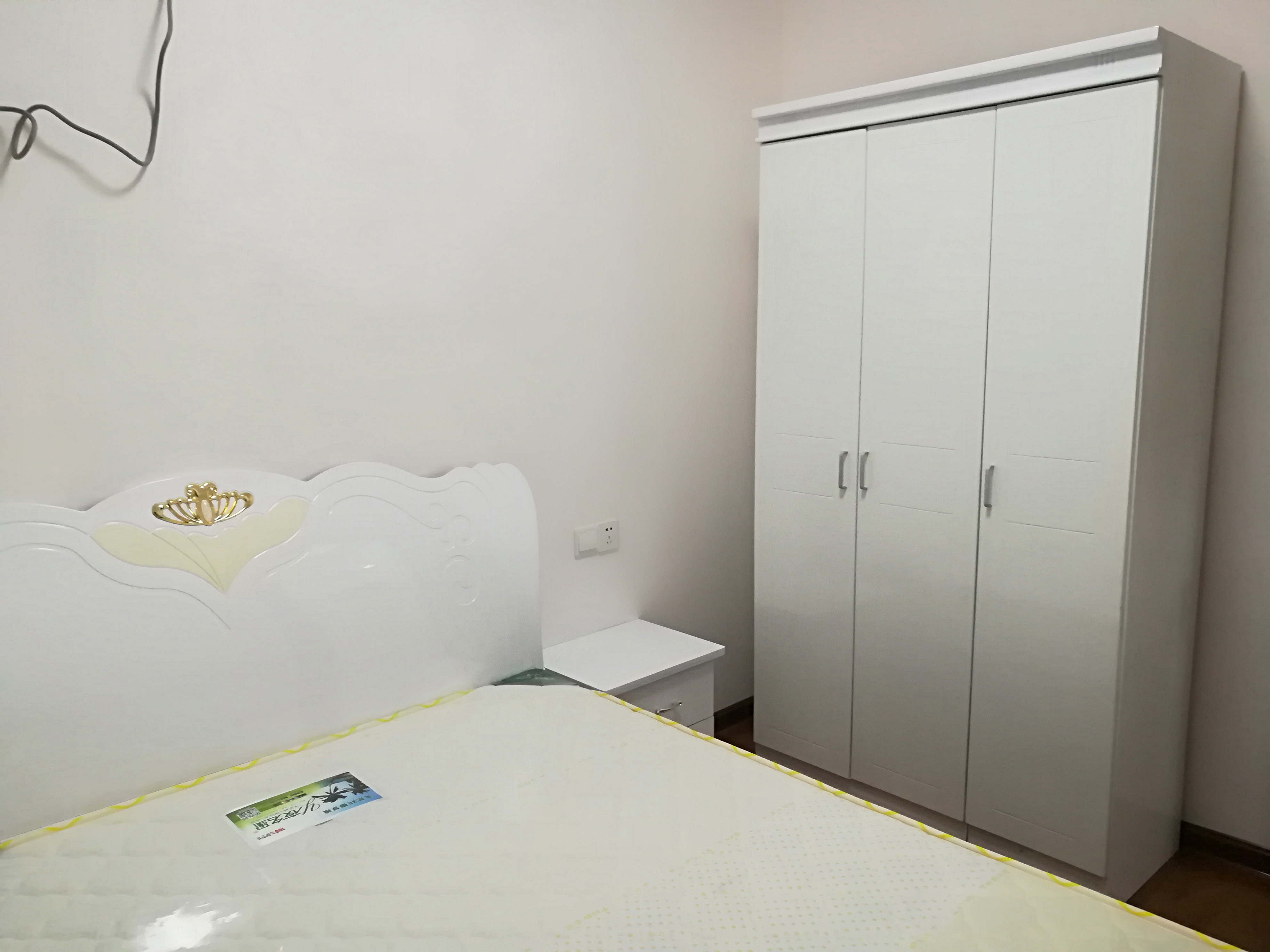 长房半岛蓝湾(观山月) 3室2厅1卫 2100.0元/月 长房半岛蓝湾(观山月) 3室2厅1卫 2100.0元/月室内图