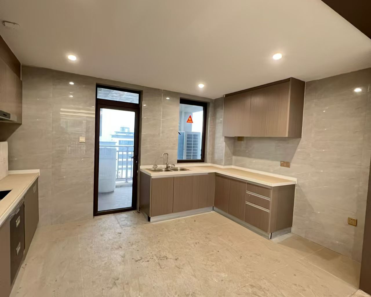 城际空间站 5室2厅2卫 177.0万 城际空间站 5室2厅2卫 177.0万室内图