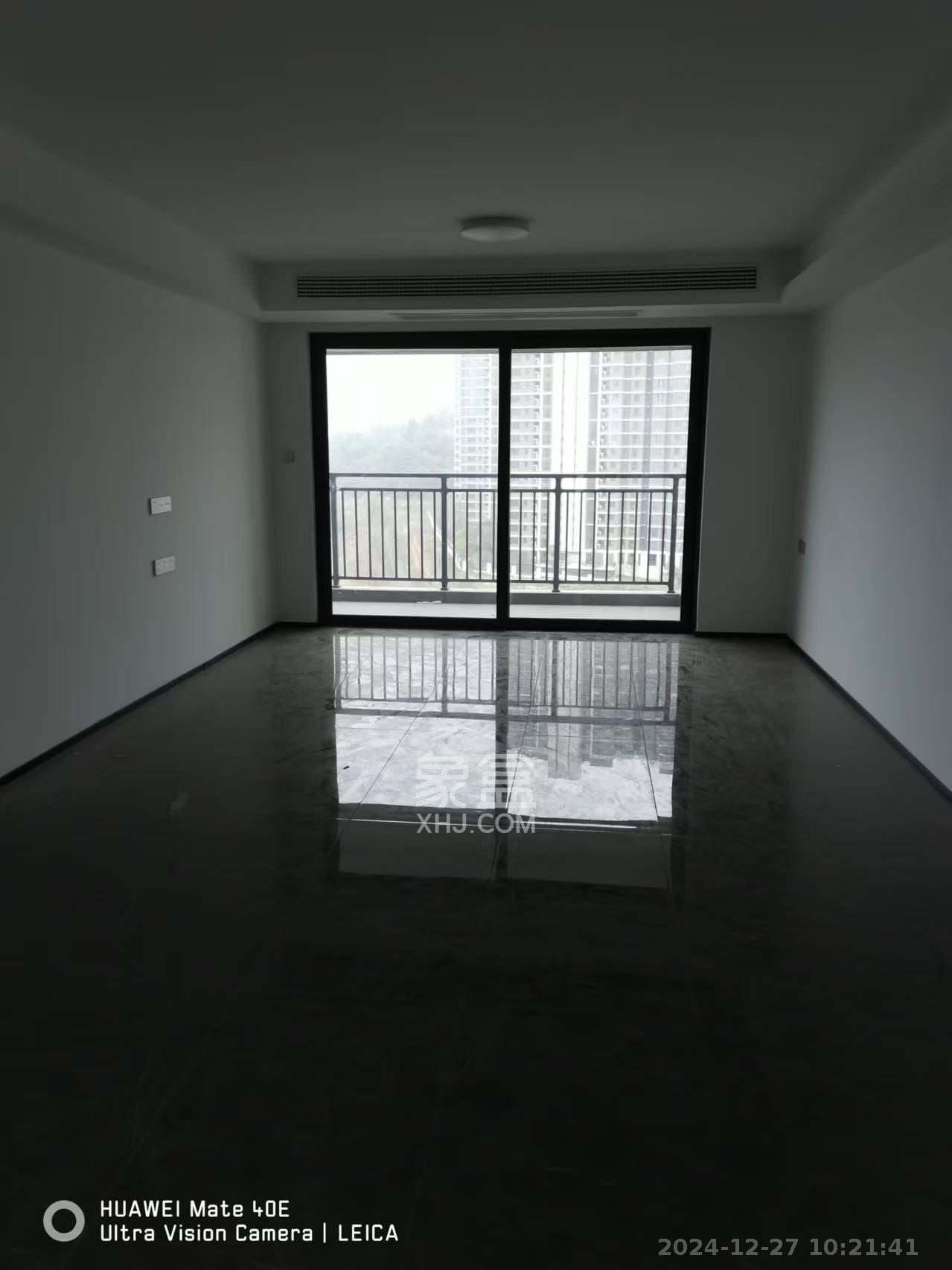 中海星樾府  4室2厅2卫   4000.00元/月室内图