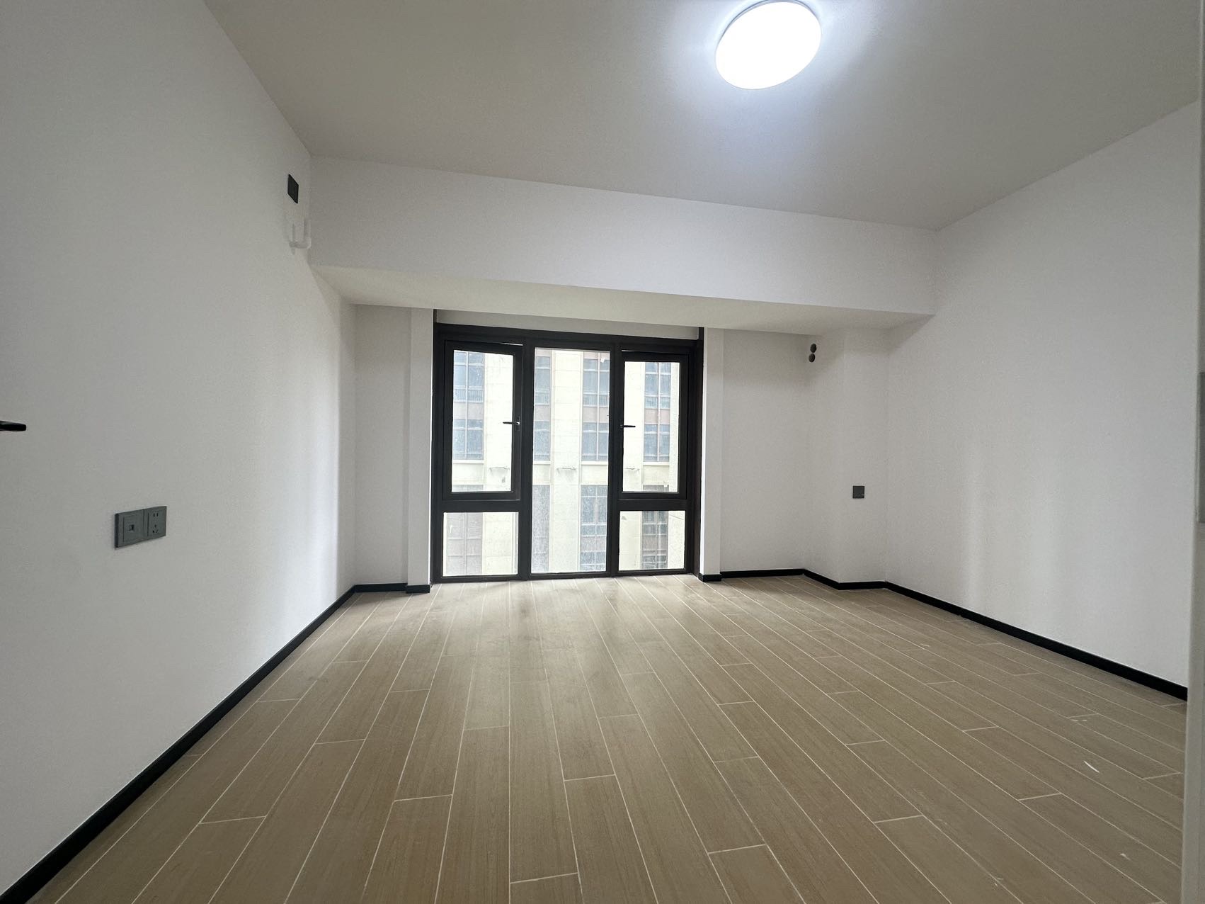 海航豪庭南苑  2室2厅2卫    6000.0元/月 海航豪庭南苑  2室2厅2卫    6000.0元/月室内图