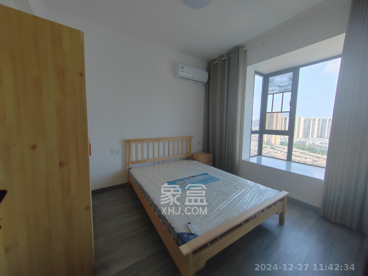 珠江东方明珠(新地东方明珠)三期 4室2厅2卫 2300.0元/月 珠江东方明珠(新地东方明珠)三期 4室2厅2卫 2300.0元/月室内图