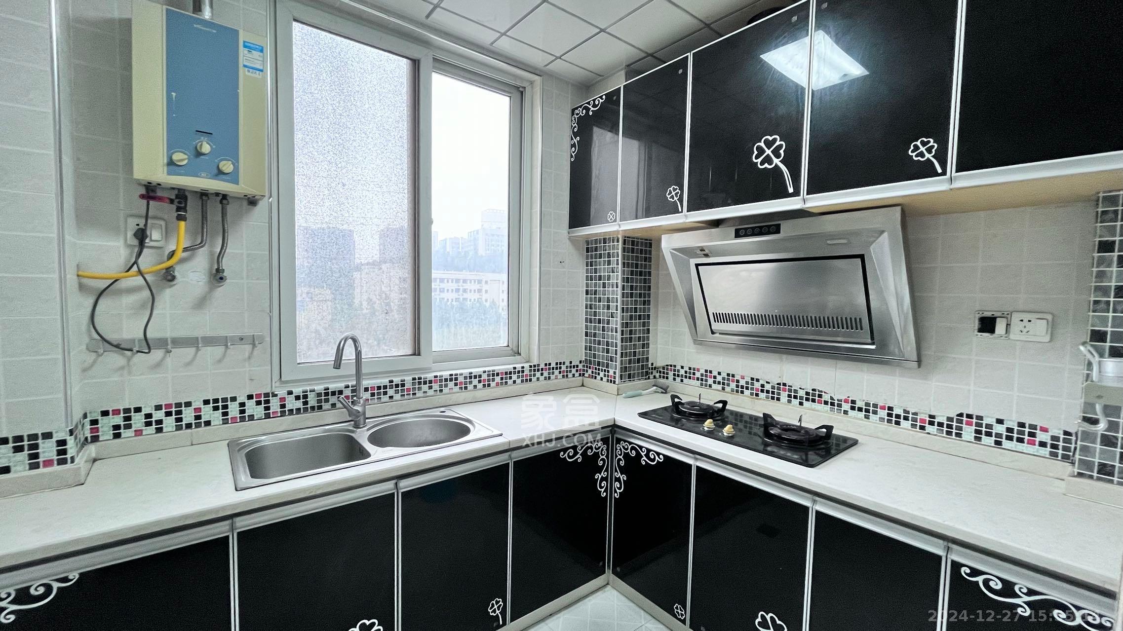 中房F联邦  3室2厅1卫    2500.0元/月室内图