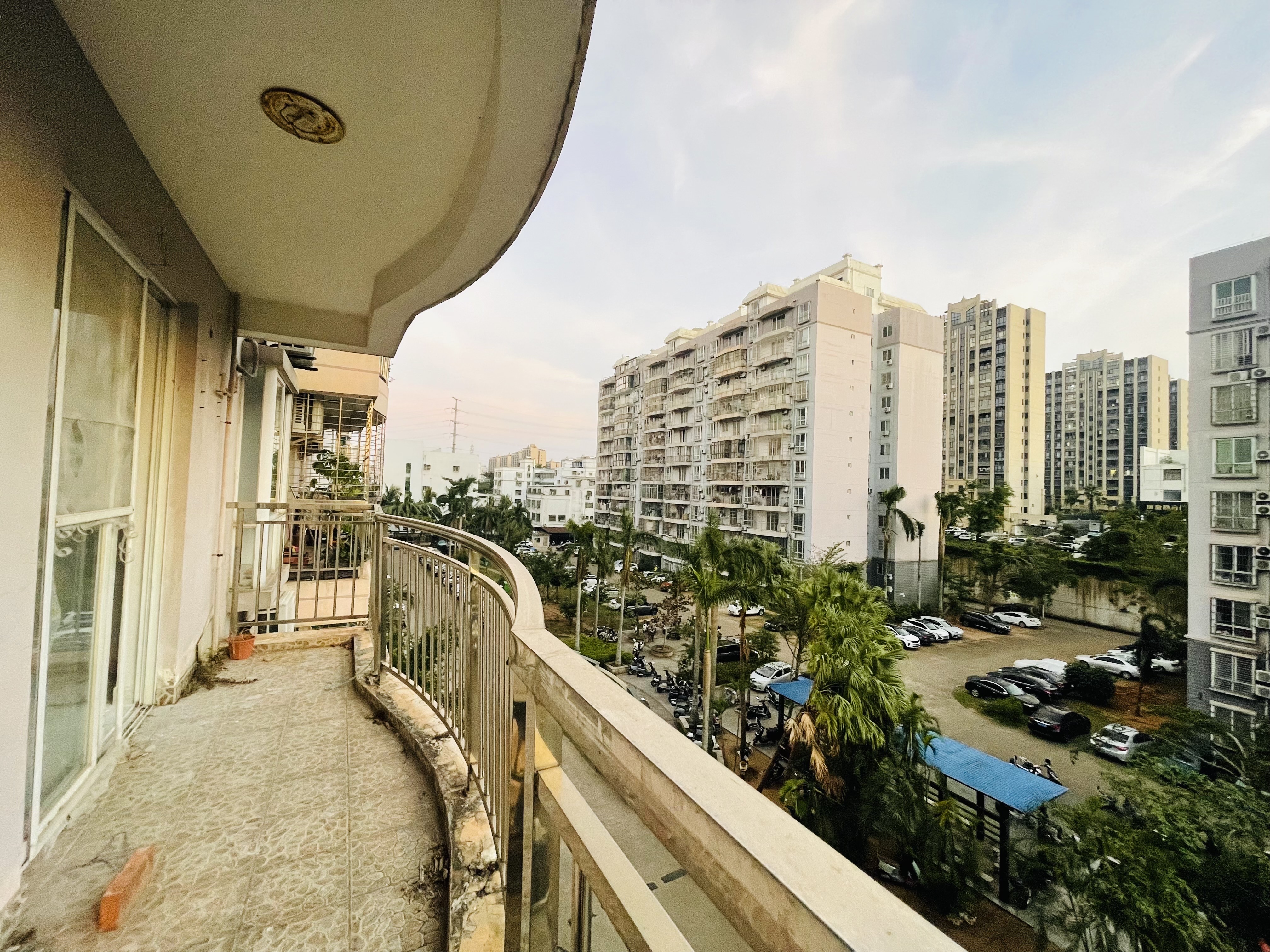 电力明园  3室2厅2卫    120.0万 电力明园  3室2厅2卫    120.0万客厅