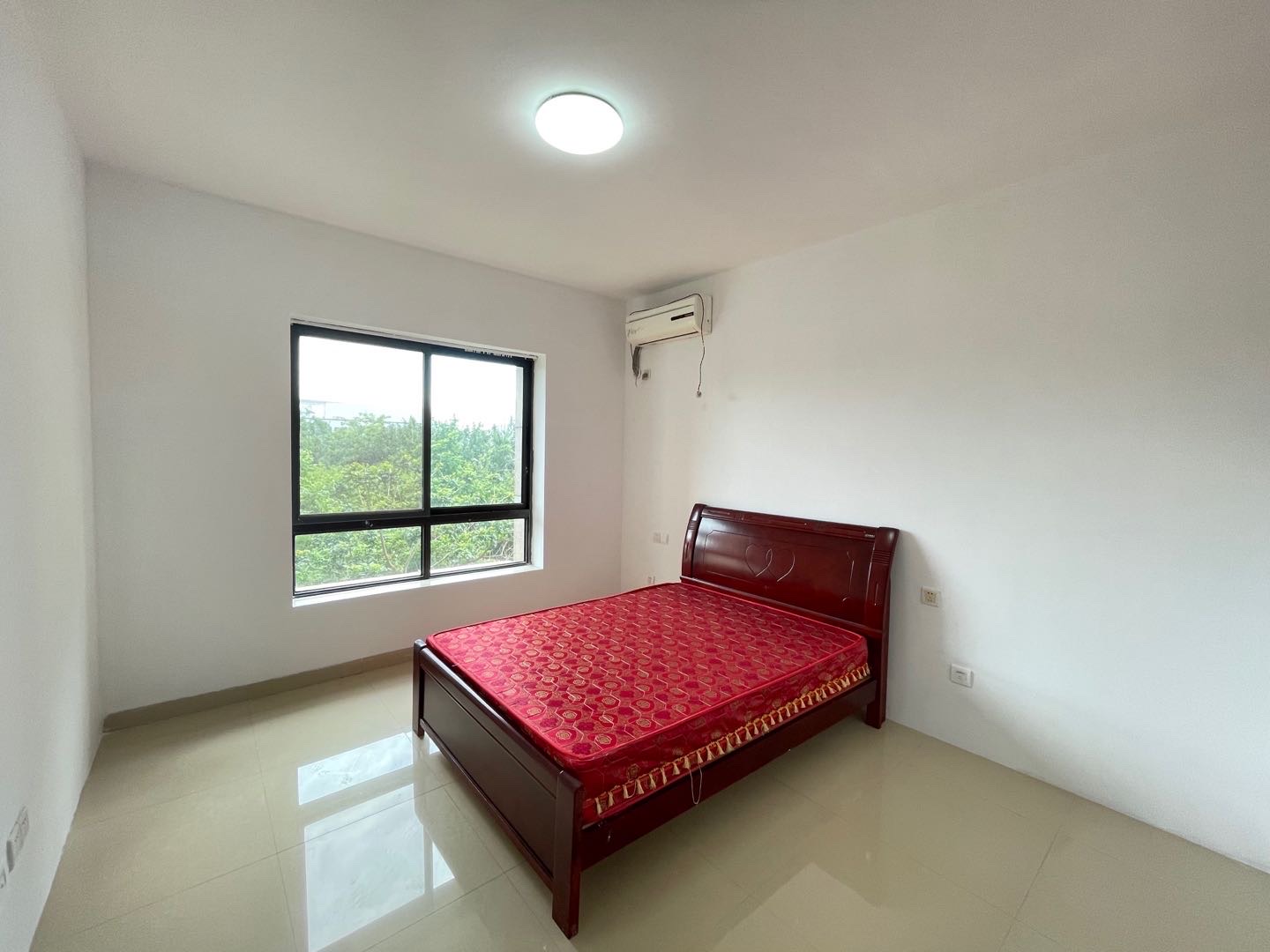 和风江岸 3室2厅2卫 3000.0元/月 和风江岸 3室2厅2卫 3000.0元/月室内图