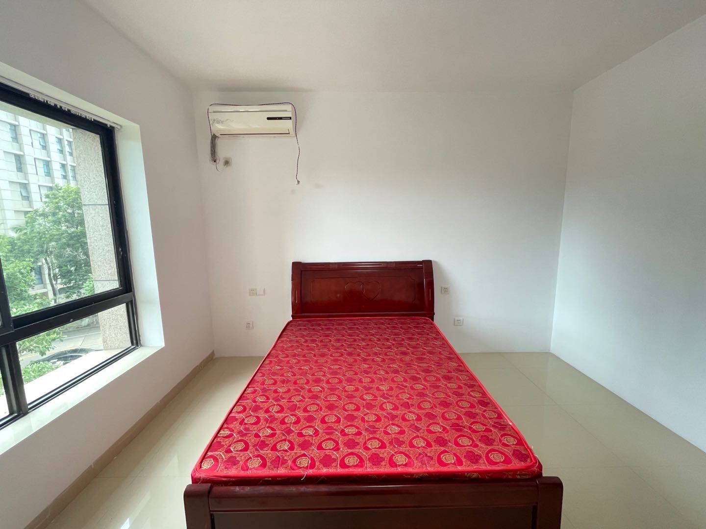 和风江岸 3室2厅2卫 3000.0元/月 和风江岸 3室2厅2卫 3000.0元/月室内图