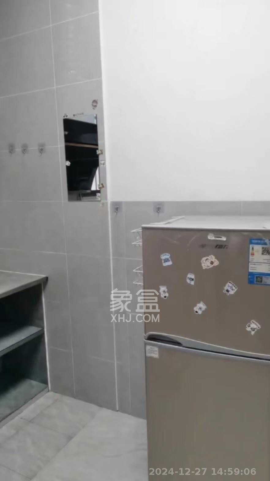 柏家塘小区  1室0厅0卫    1000.0元/月室内图
