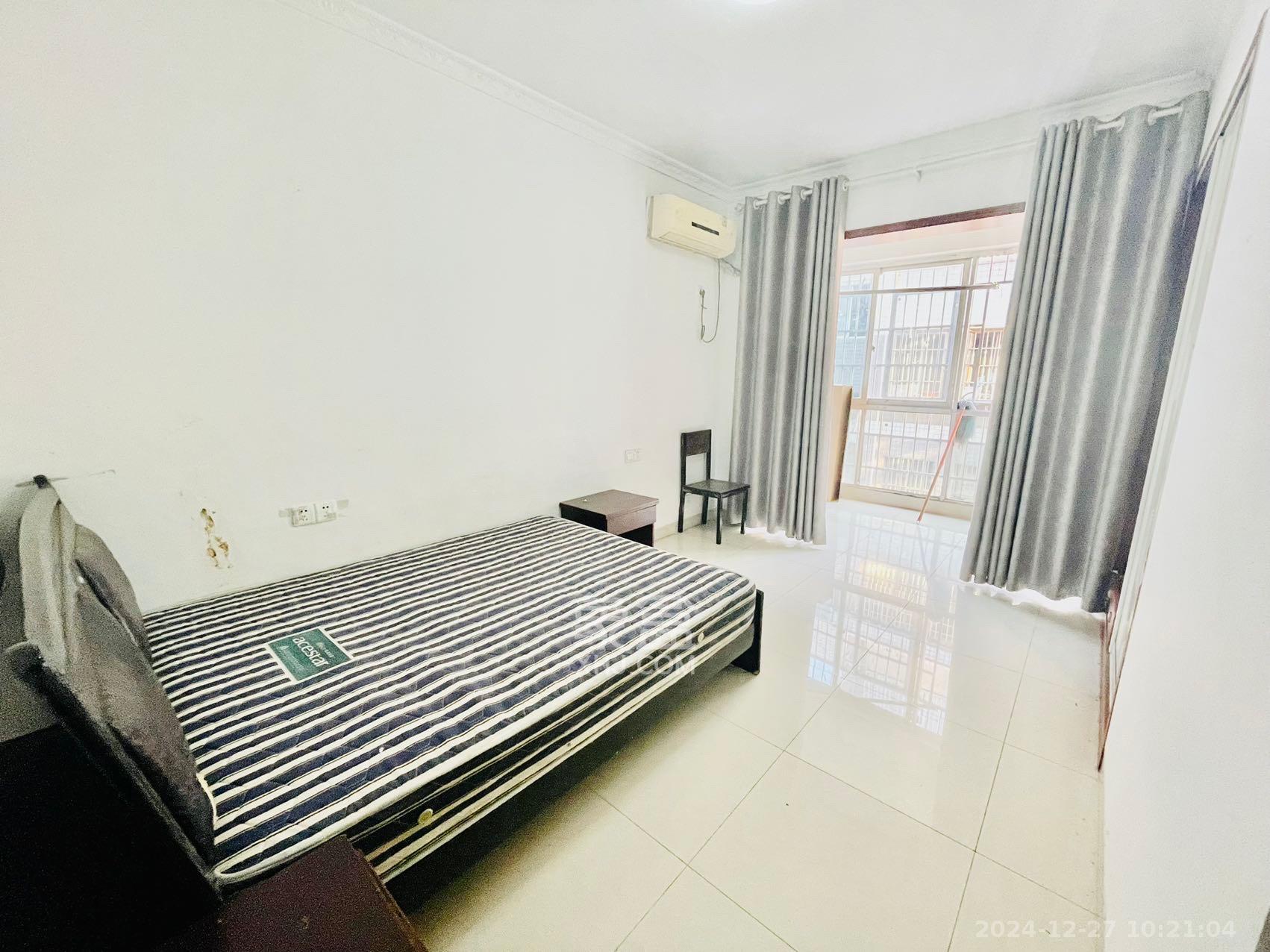 湘绣城  2室2厅1卫    1300.0元/月 湘绣城  2室2厅1卫    1300.0元/月室内图