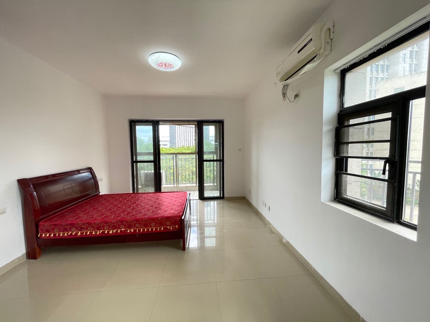 和风江岸 3室2厅2卫 3000.0元/月 和风江岸 3室2厅2卫 3000.0元/月室内图