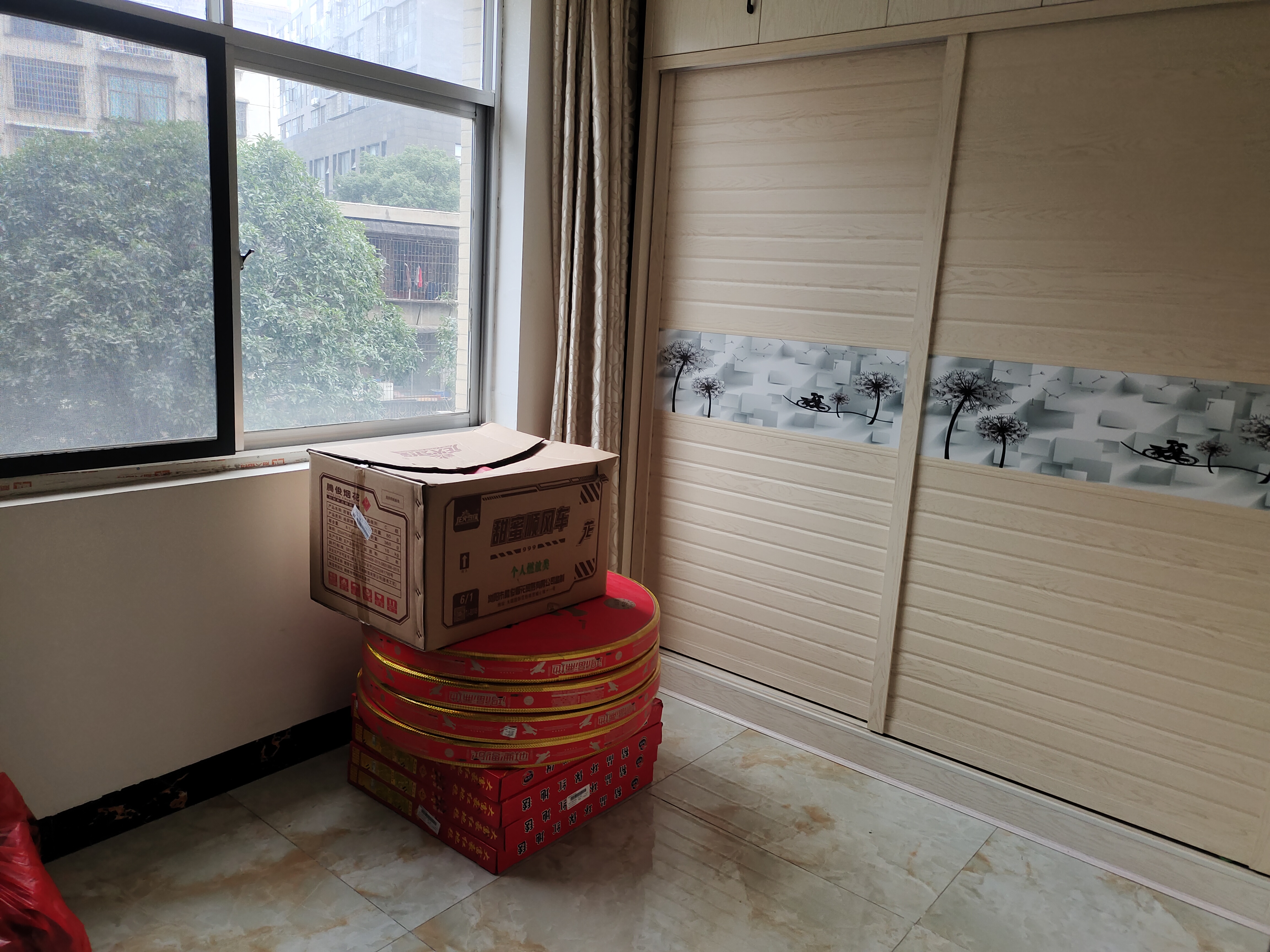 融和园 5室2厅2卫 108.0万 融和园 5室2厅2卫 108.0万其他