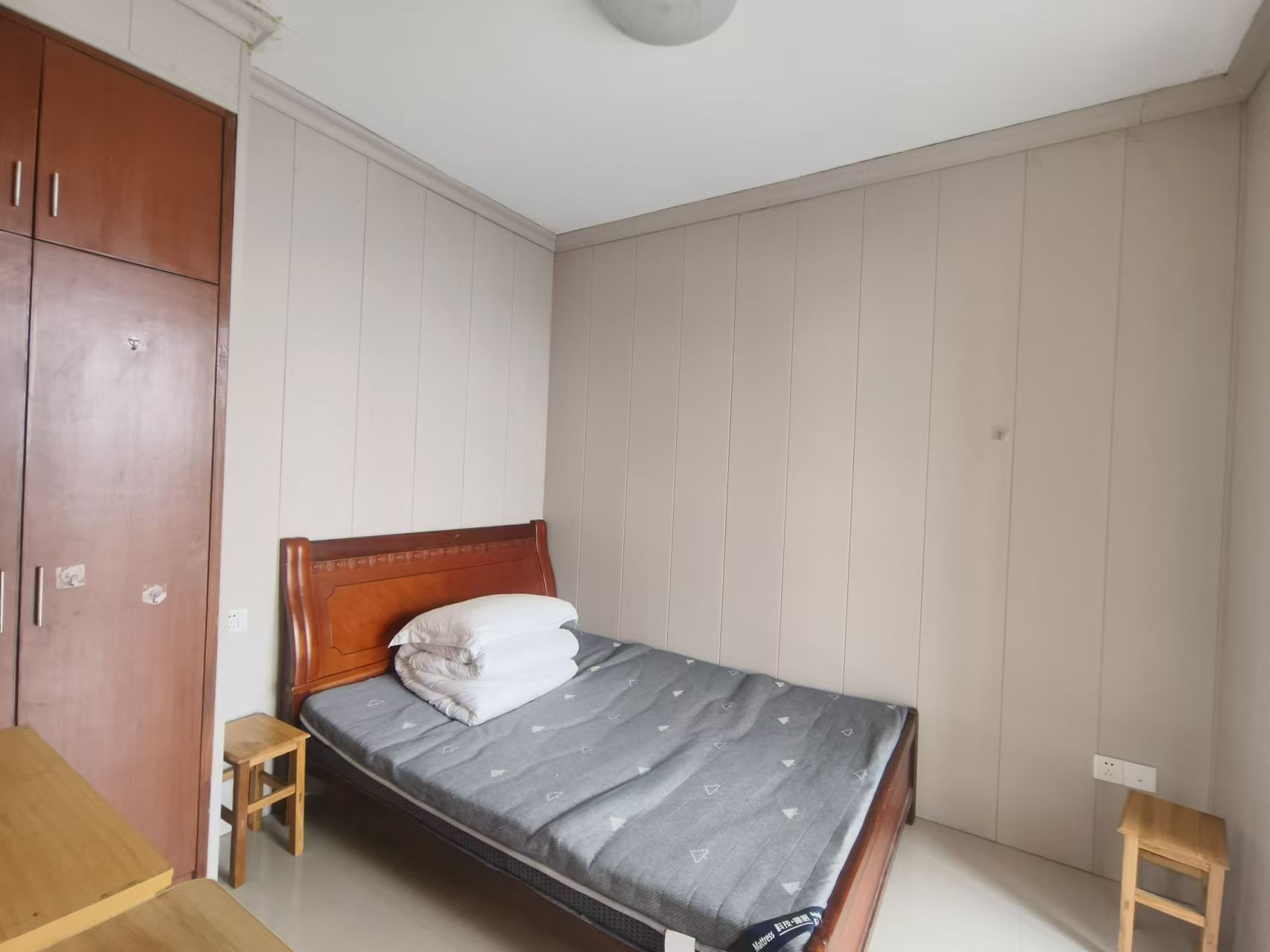 长和广场 2室1厅1卫 1700.0元/月 长和广场 2室1厅1卫 1700.0元/月室内图