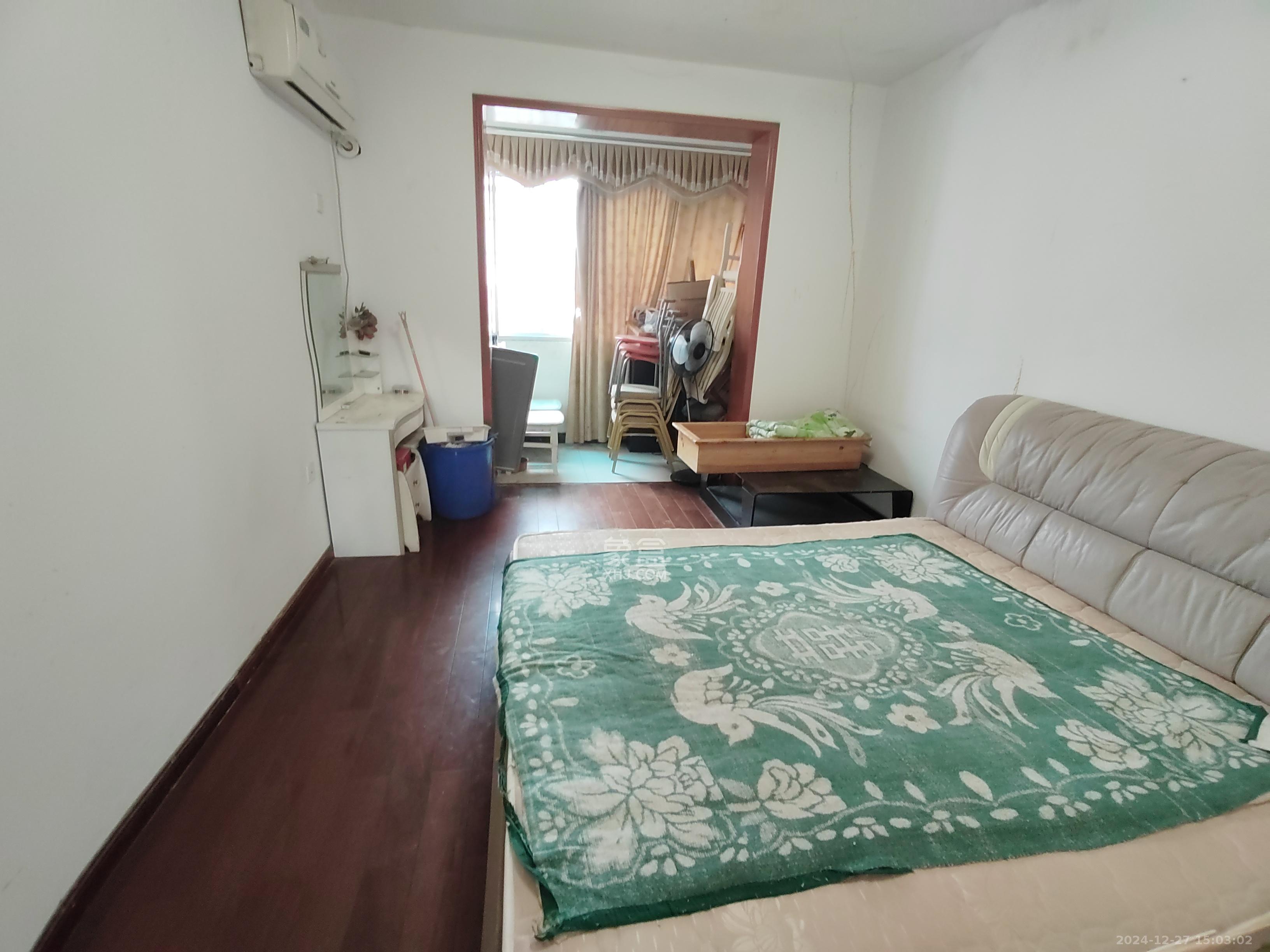 晟利隆小區(qū)  3室2廳1衛(wèi)   3000.00元/月室內(nèi)圖