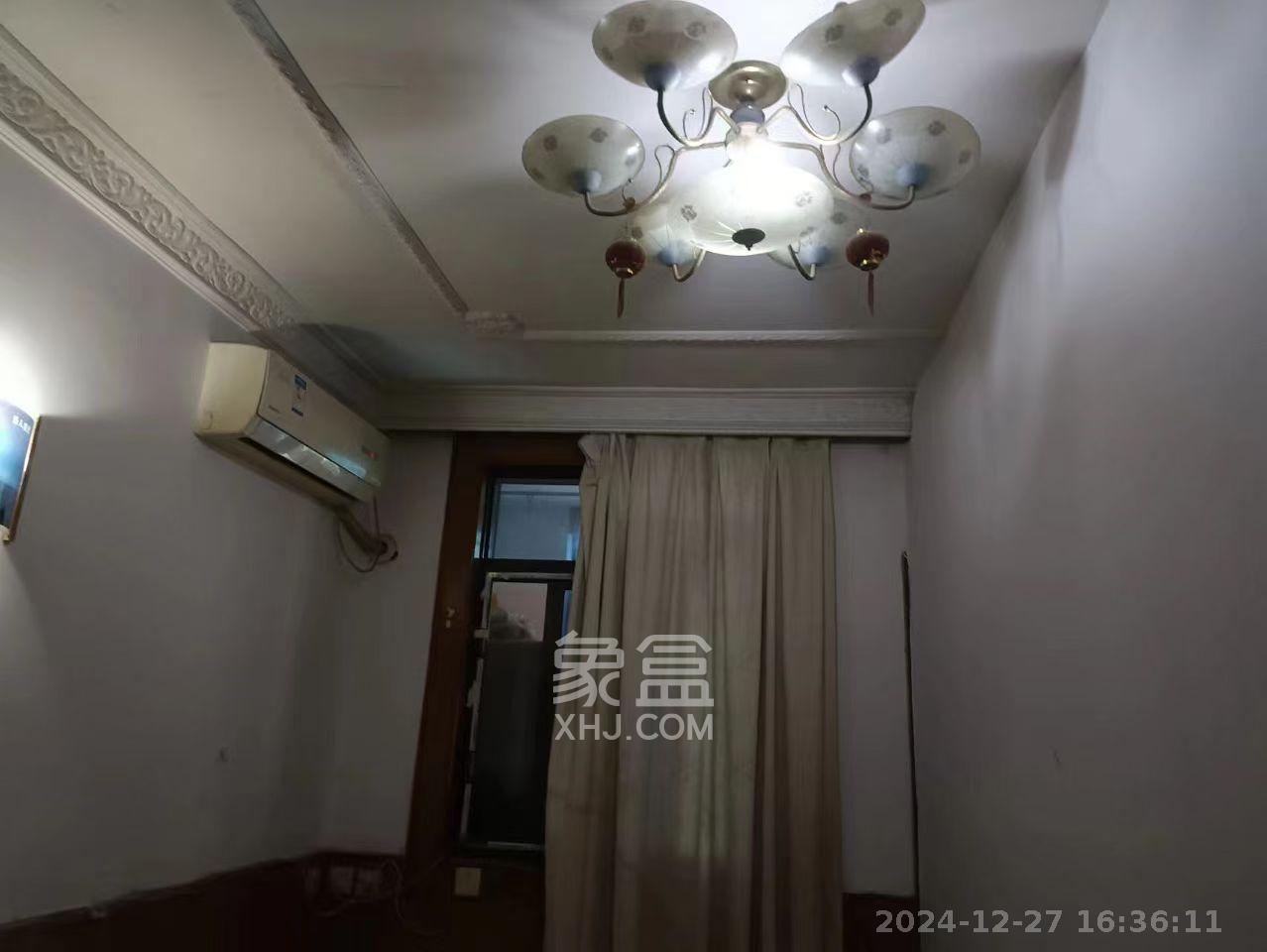 向韶村  1室1厅1卫   600.00元/月室内图