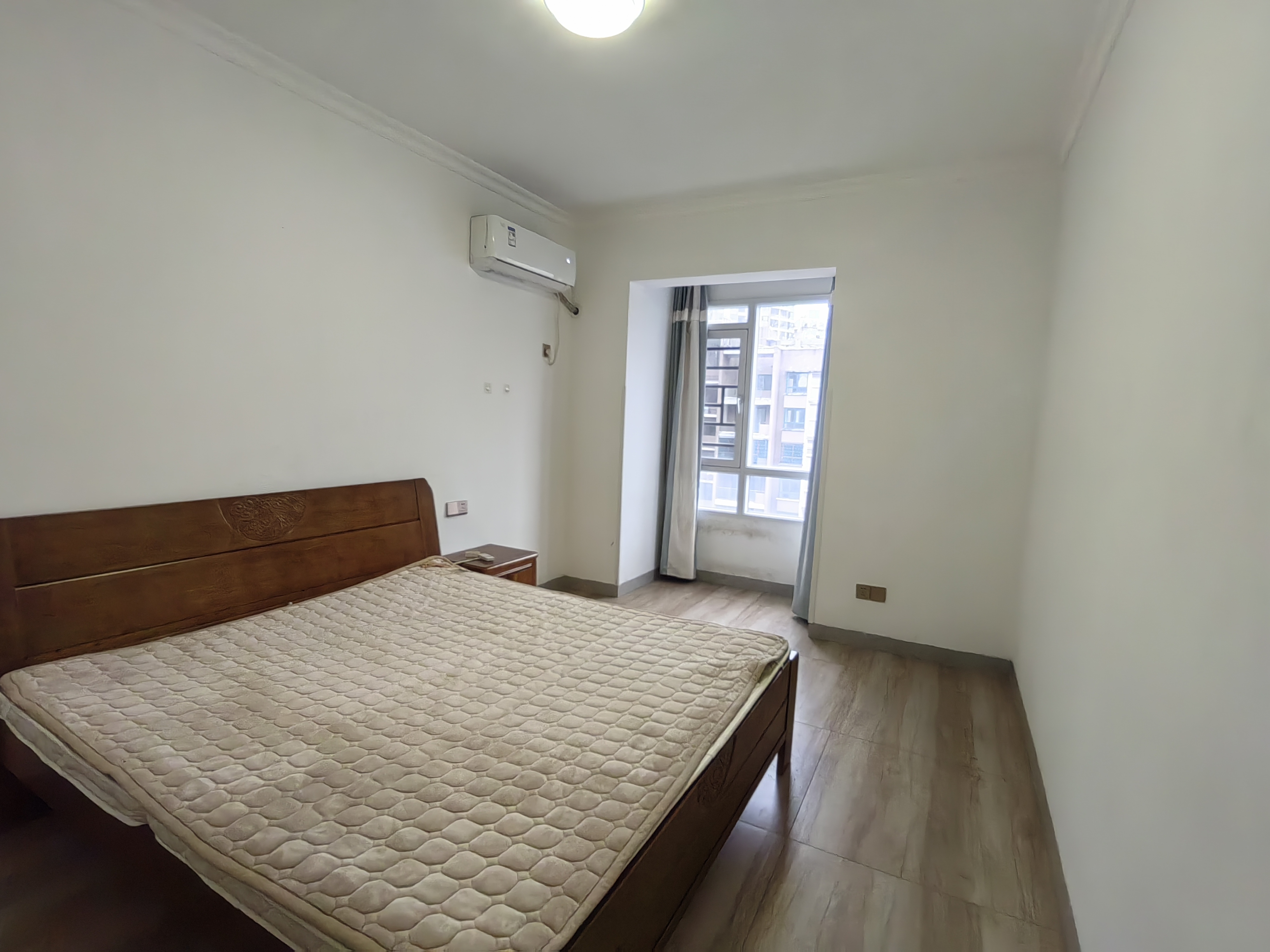 冠都现代城(冠都幸福彼岸) 1室0厅0卫 2900.0元/月 冠都现代城(冠都幸福彼岸) 1室0厅0卫 2900.0元/月室内图